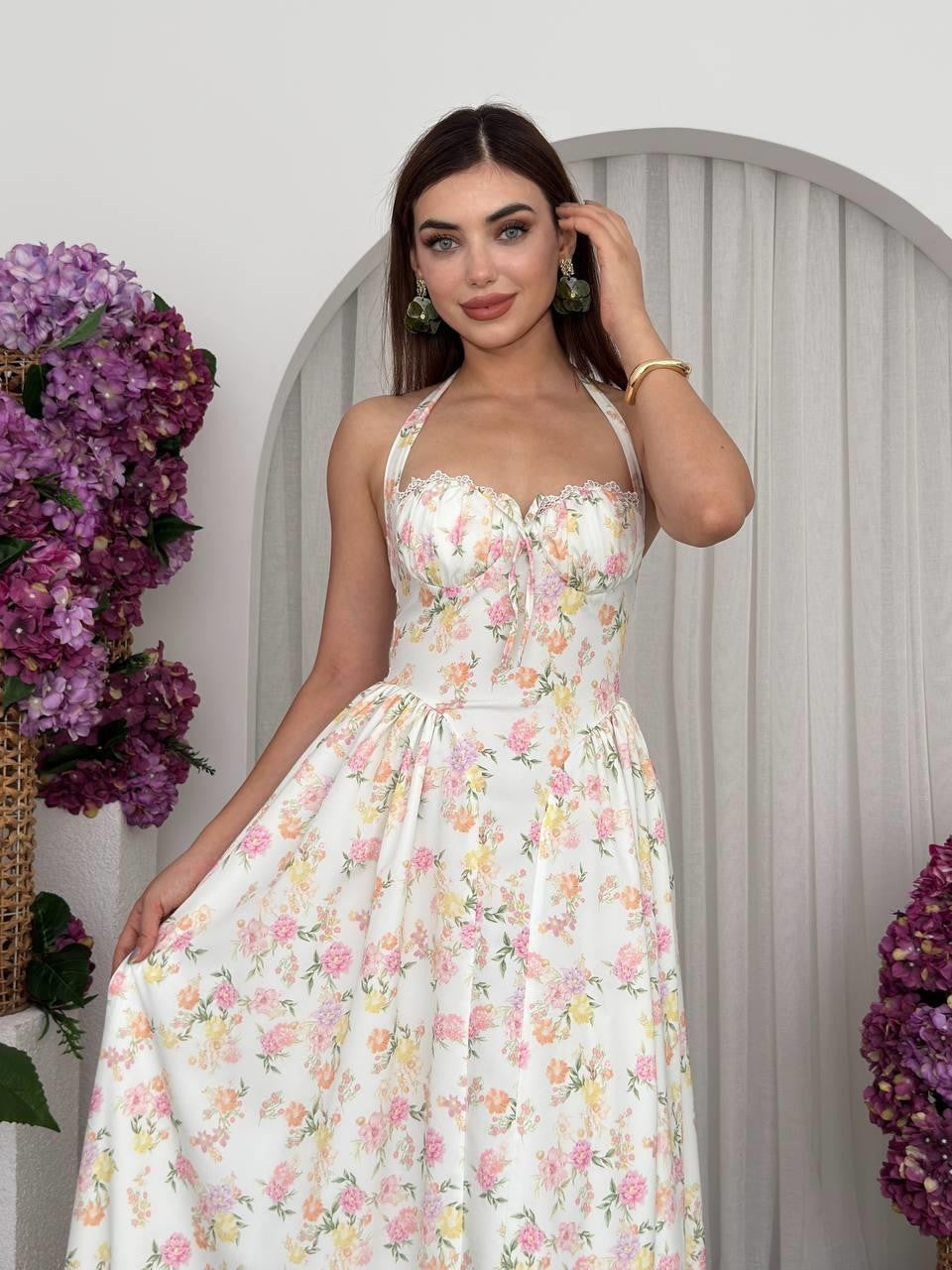 Rochie midi strâmtă