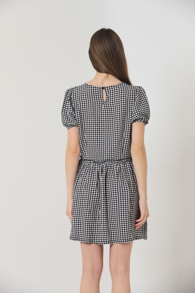 Rochie neagră cu guler rotund Topshow, en-gros