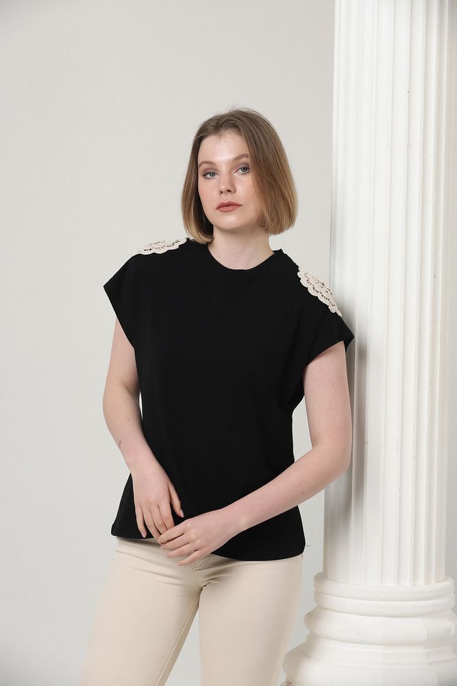 Topshow Siyah Omuzu Dantelli Toptan T-Shirt