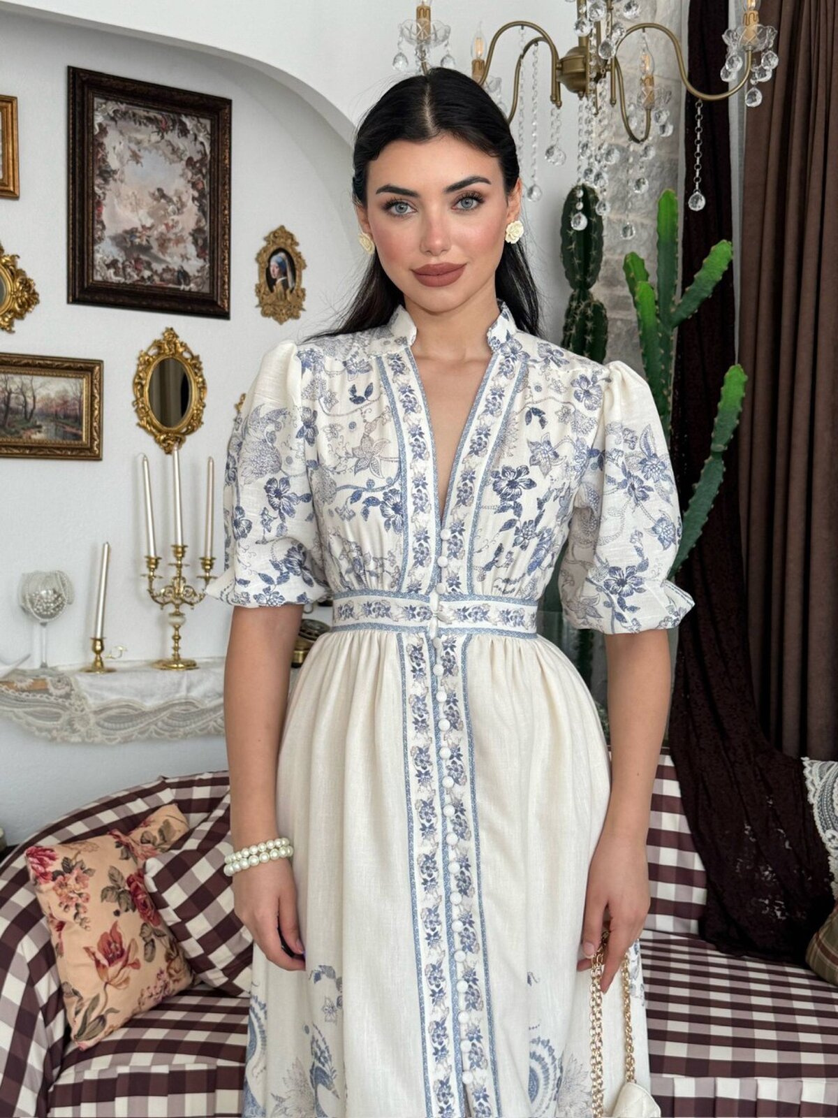Rochie midi Sysef cu guler în V