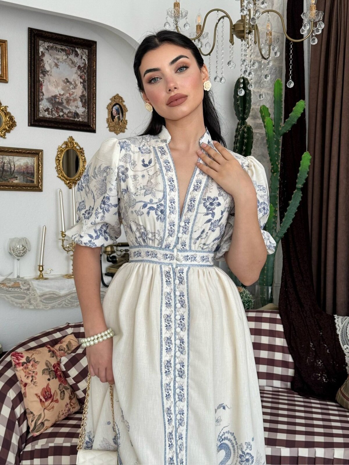 Rochie midi Sysef cu guler în V