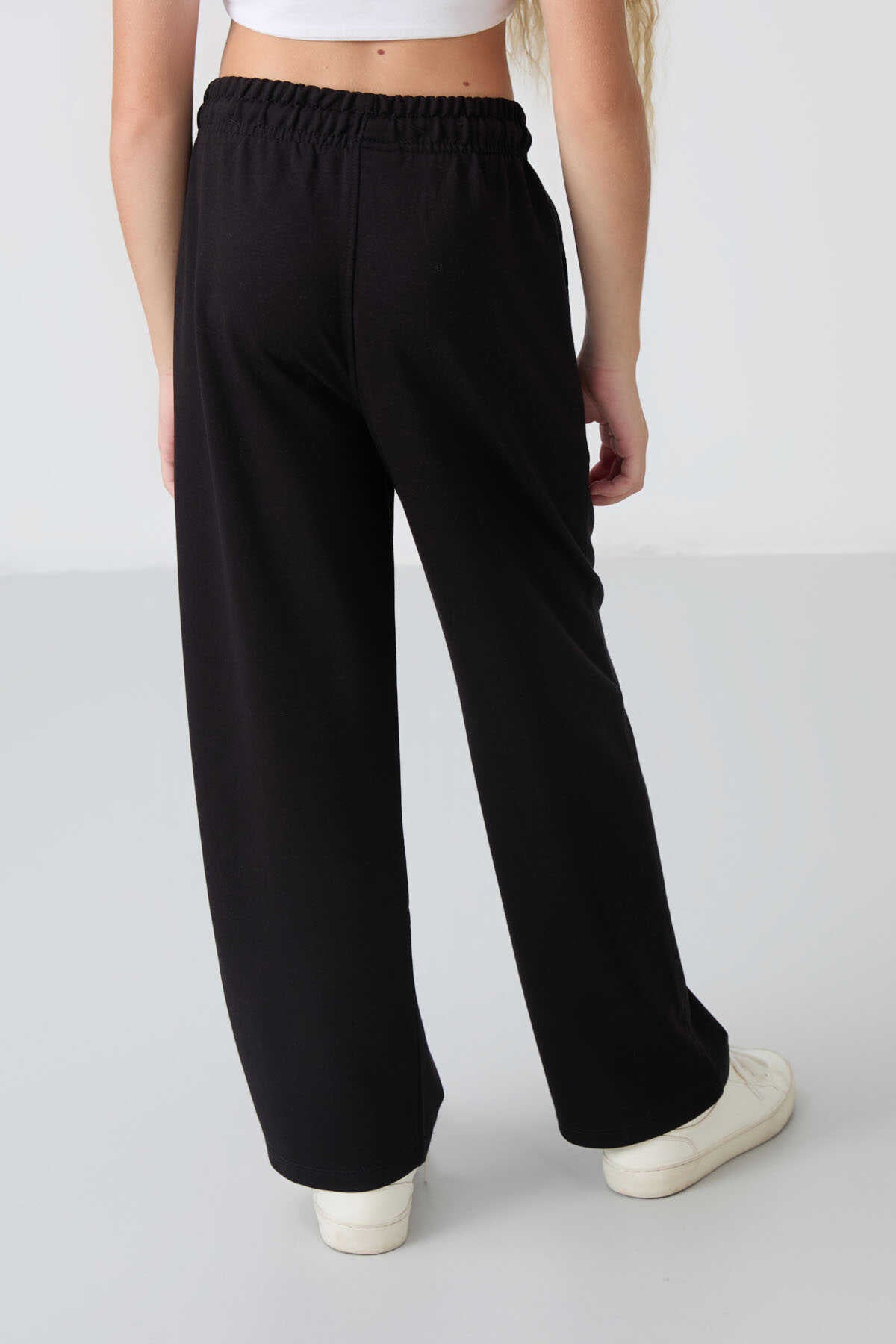 Tommylife Toptan 7-15 Yaş Geniş Paça Standart Kalıp Kız Çocuk Eşofman Alt 75144 Siyah