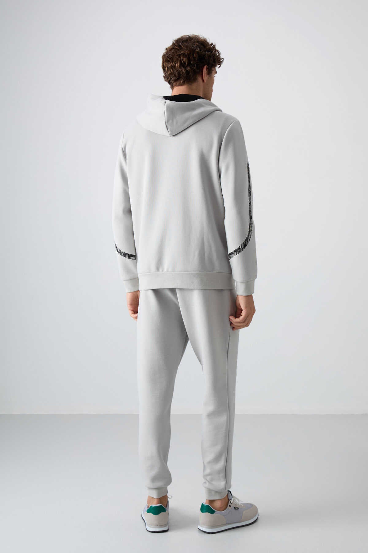 Tommylife Toptan Comfort Fit Baskılı Erkek Eşofman Takım 85236 Taş