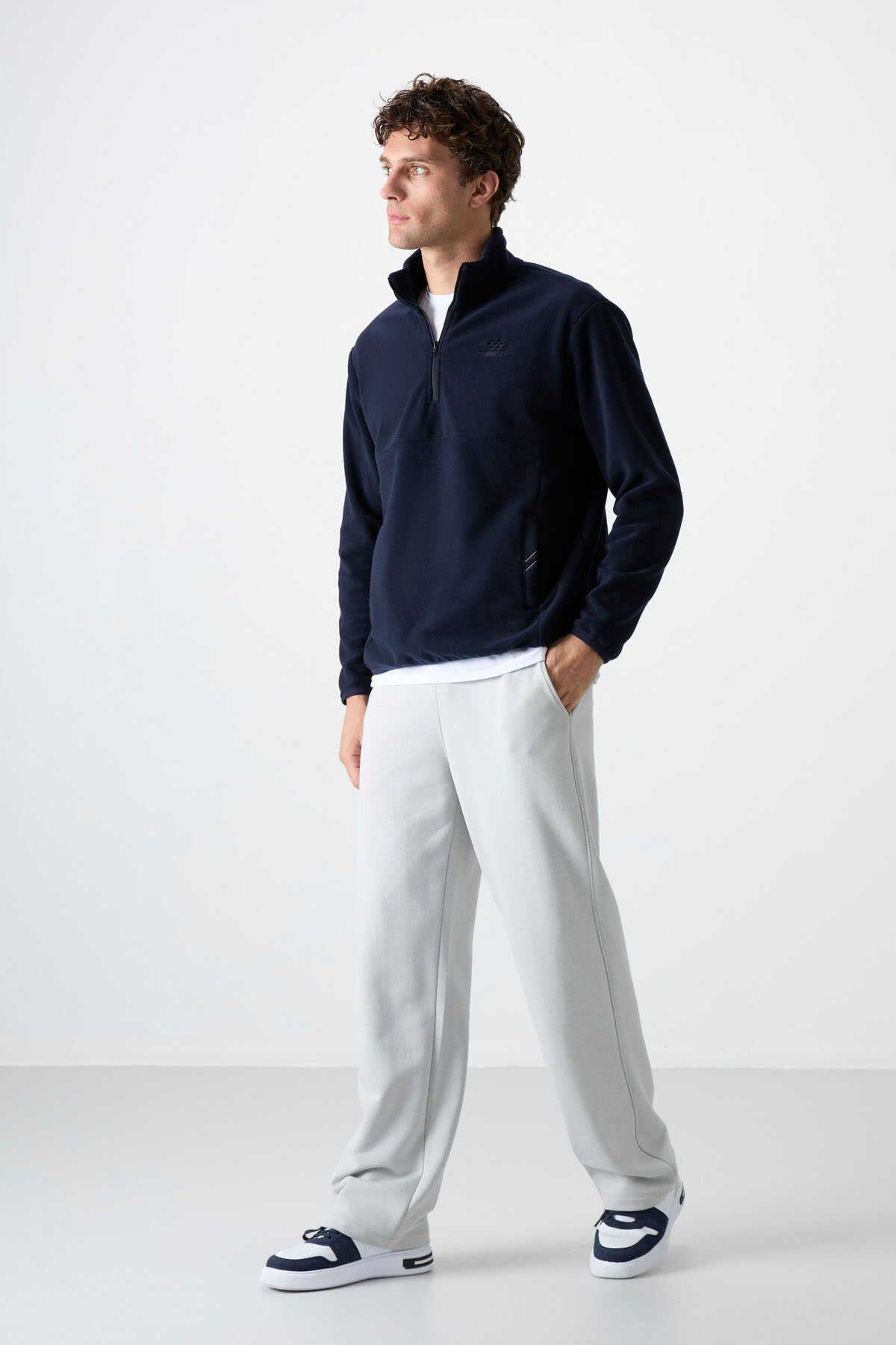 Tommylife Toptan Dik Yaka Dar Kalıp Yarım Fermuar Erkek Polar Sweatshirt 87891 Lacivert