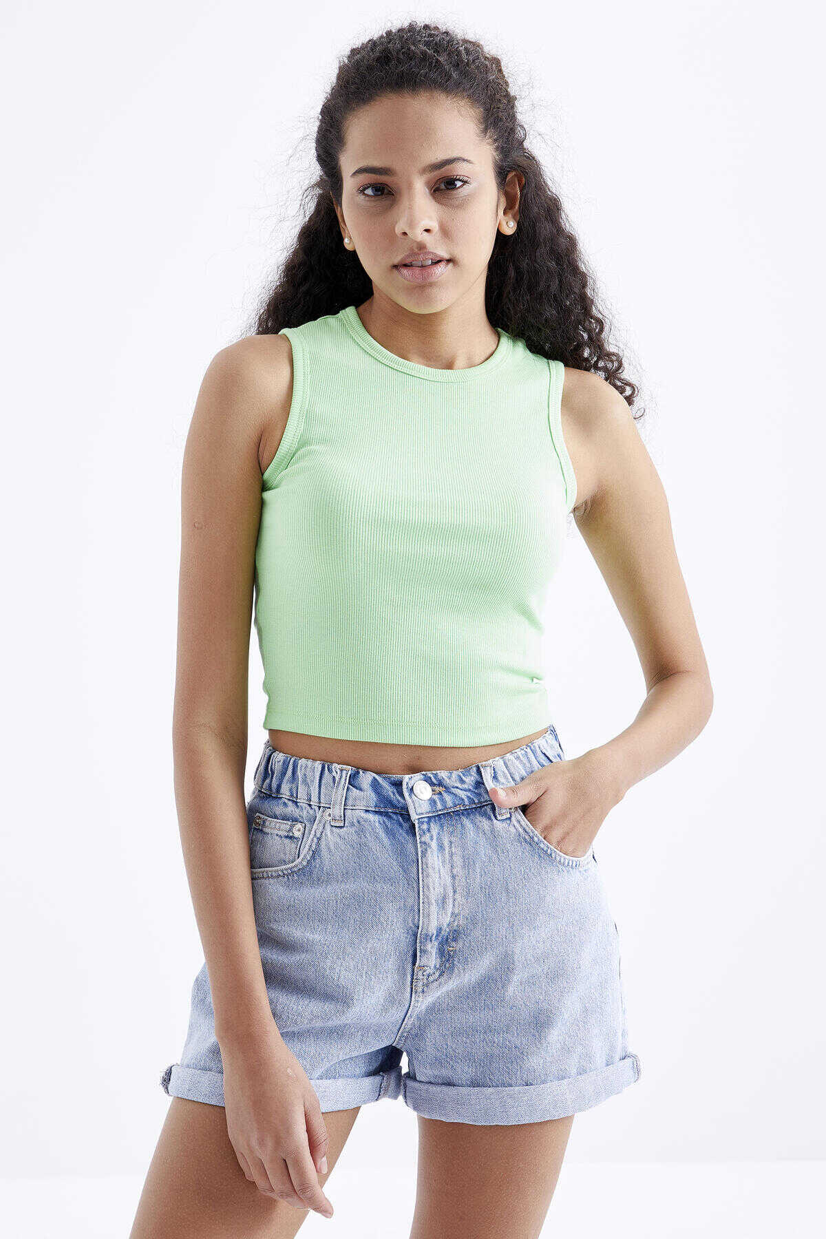 Tommylife Toptan Fıstık Yeşil Basic Kolsuz O Yaka Kadın Crop Top Atlet - 97204