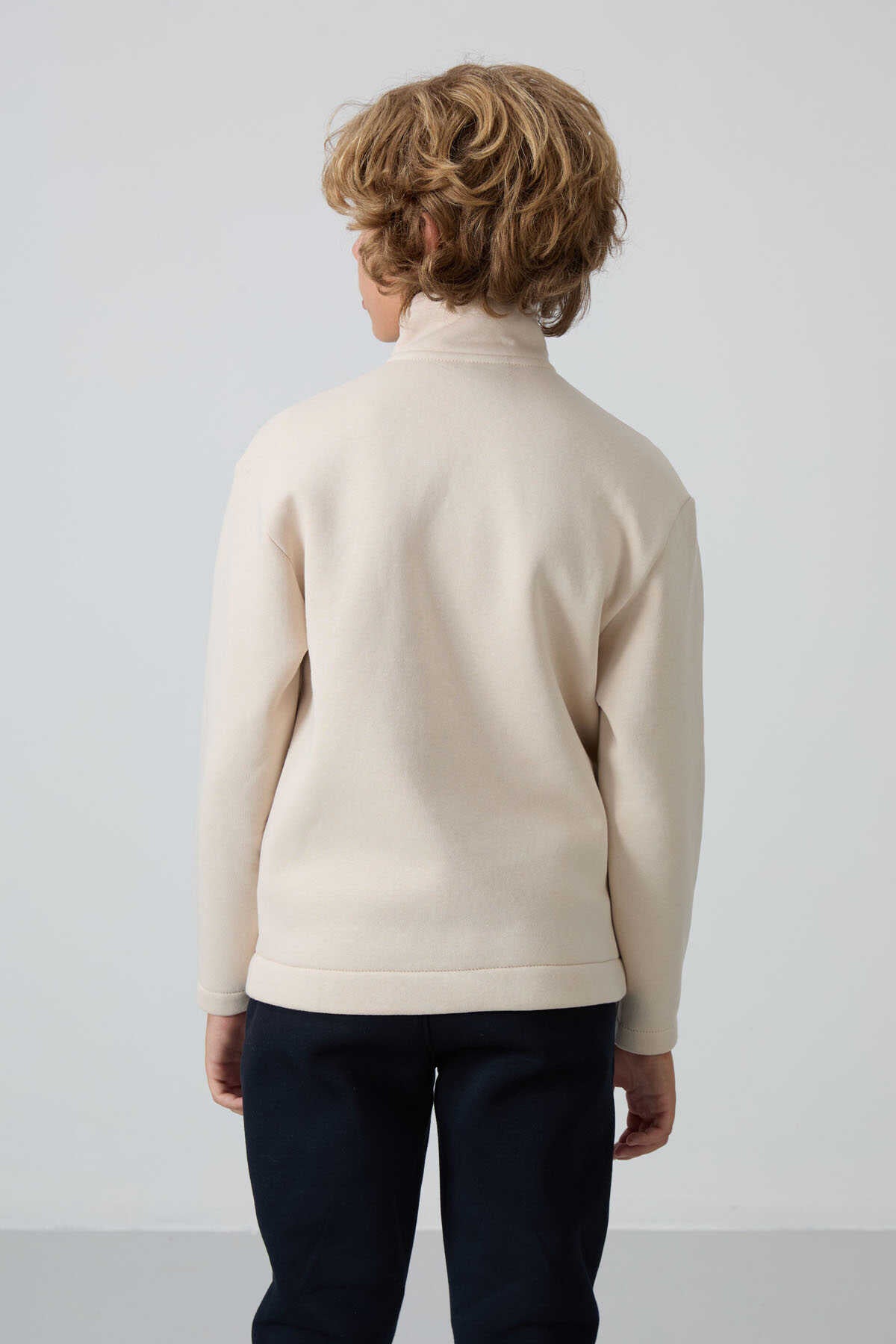 Tommylife Toptan Garson Boy Dik Yaka Standart Kalıp Basic Erkek Çocuk Sweatshirt 11245 Bej