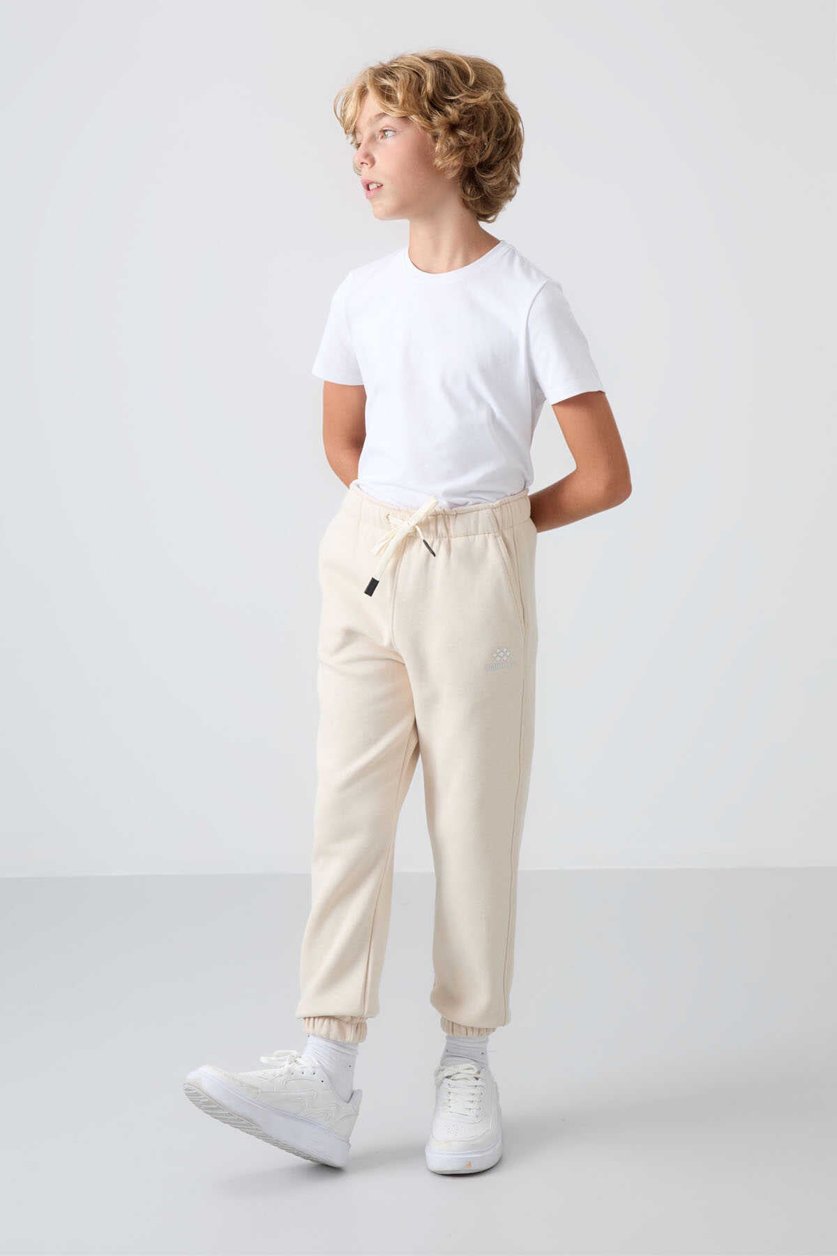 Tommylife Toptan Garson Boy Jogger Standart Kalıp Erkek Çocuk Eşofman Alt 11225 Bej