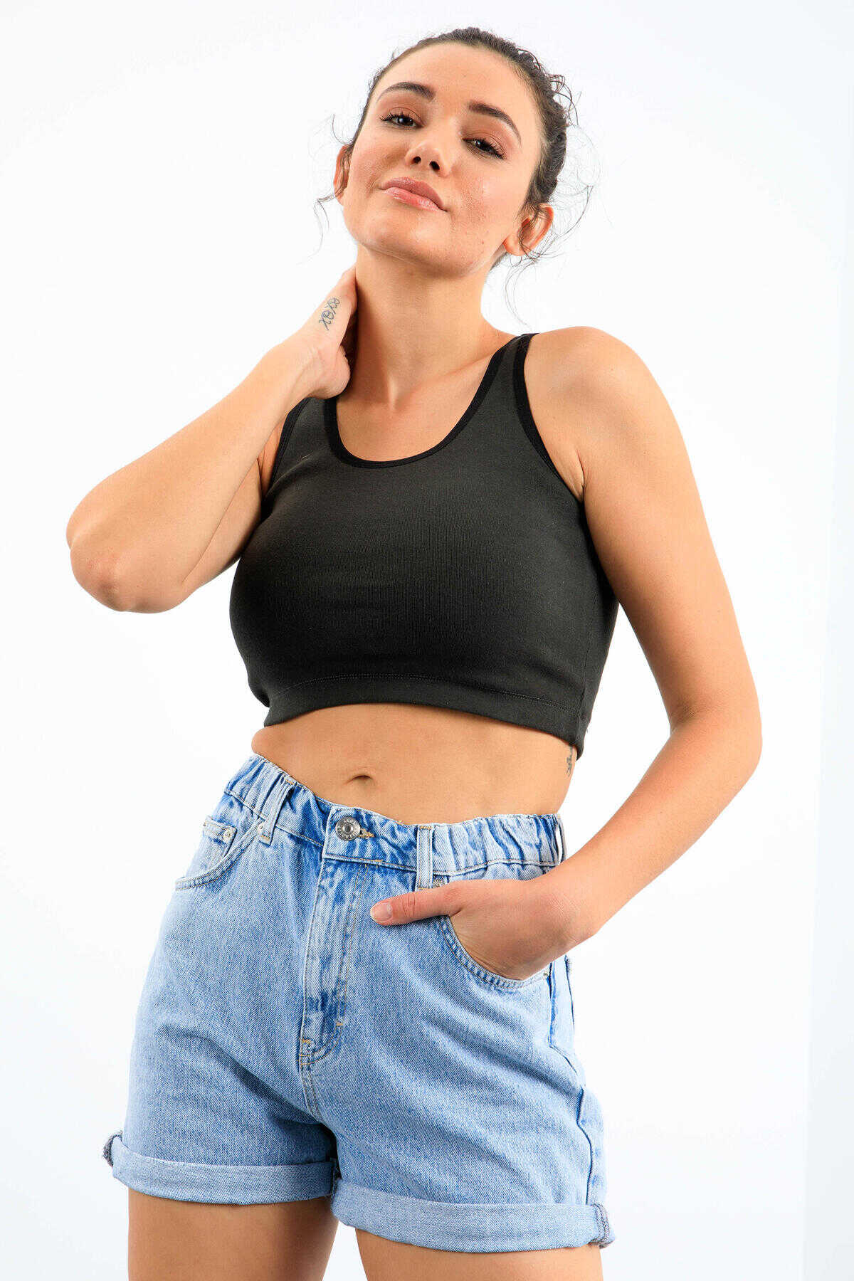 Maiou scurt pentru femei, fără mâneci, croială slim fit, cu decolteu în U, din kaki, Tommylife, en-gros - 97162