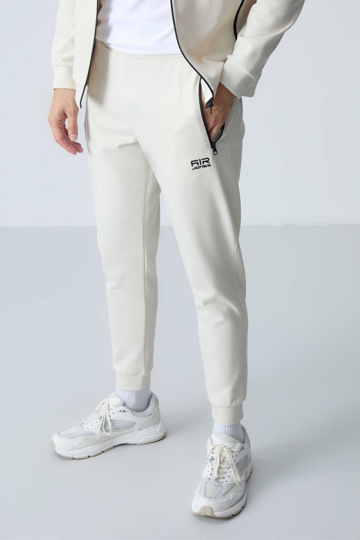 Tommylife Toptan Hugo Rahat Kalıp Jogger Erkek Eşofman Takım 85198 Bej