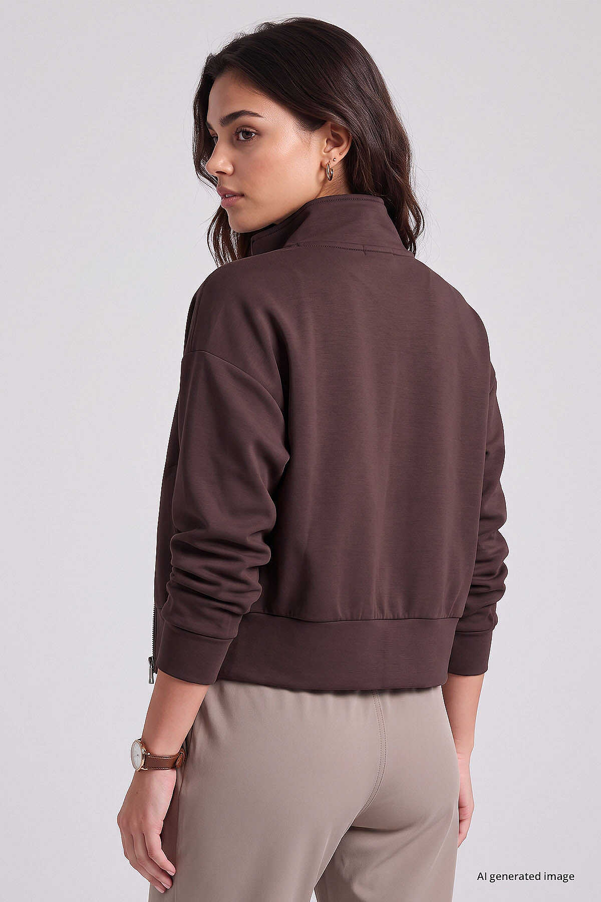 Tommylife Toptan Kahverengi Dik Yaka Standart Kalıp Crop Kadın Sweatshirt - 97317