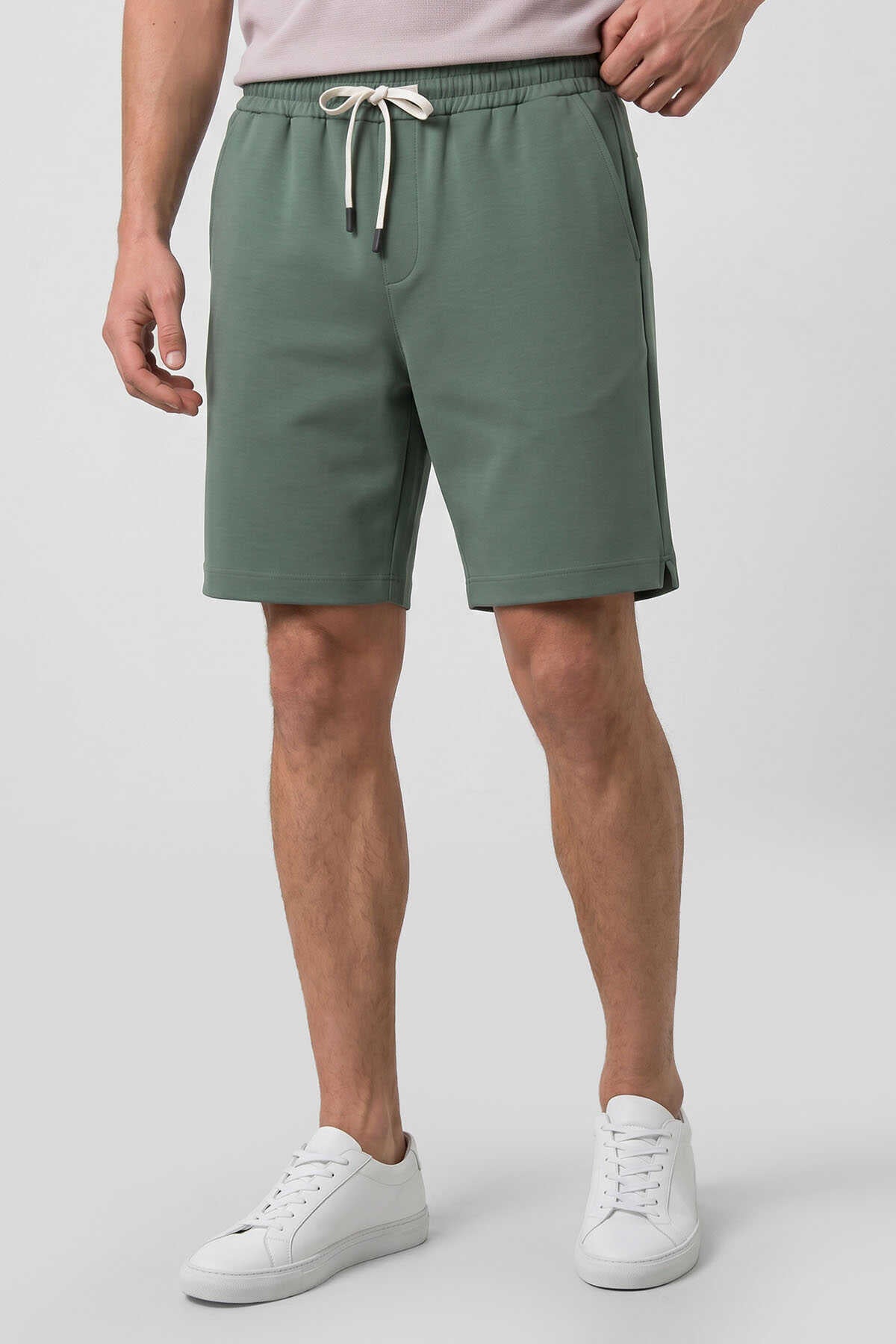 Pantaloni scurți Tommylife Wholesale Cactus Standard Fit Basic pentru bărbați cu buzunare la spate - 81314