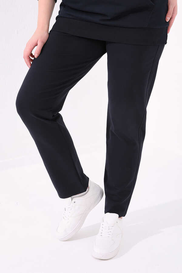 Pantaloni de trening pentru femei, mărime mare, cu croială clasică, bleumarin, cu buzunare, Tommylife Wholesale - 94014