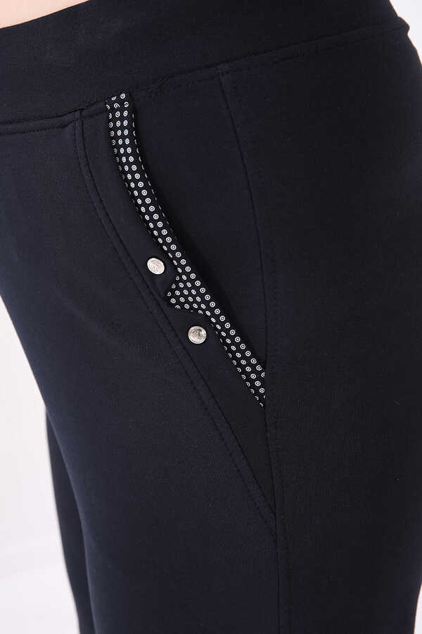 Pantaloni de trening pentru femei, mărime mare, cu croială clasică, bleumarin, cu buzunare, Tommylife Wholesale - 94014