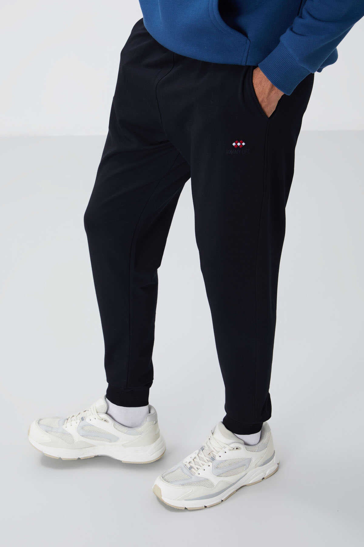 Tommylife Toptan Lacivert Klasik Cepli Standart Kalıp Manşetli Erkek Eşofman Alt - 84652