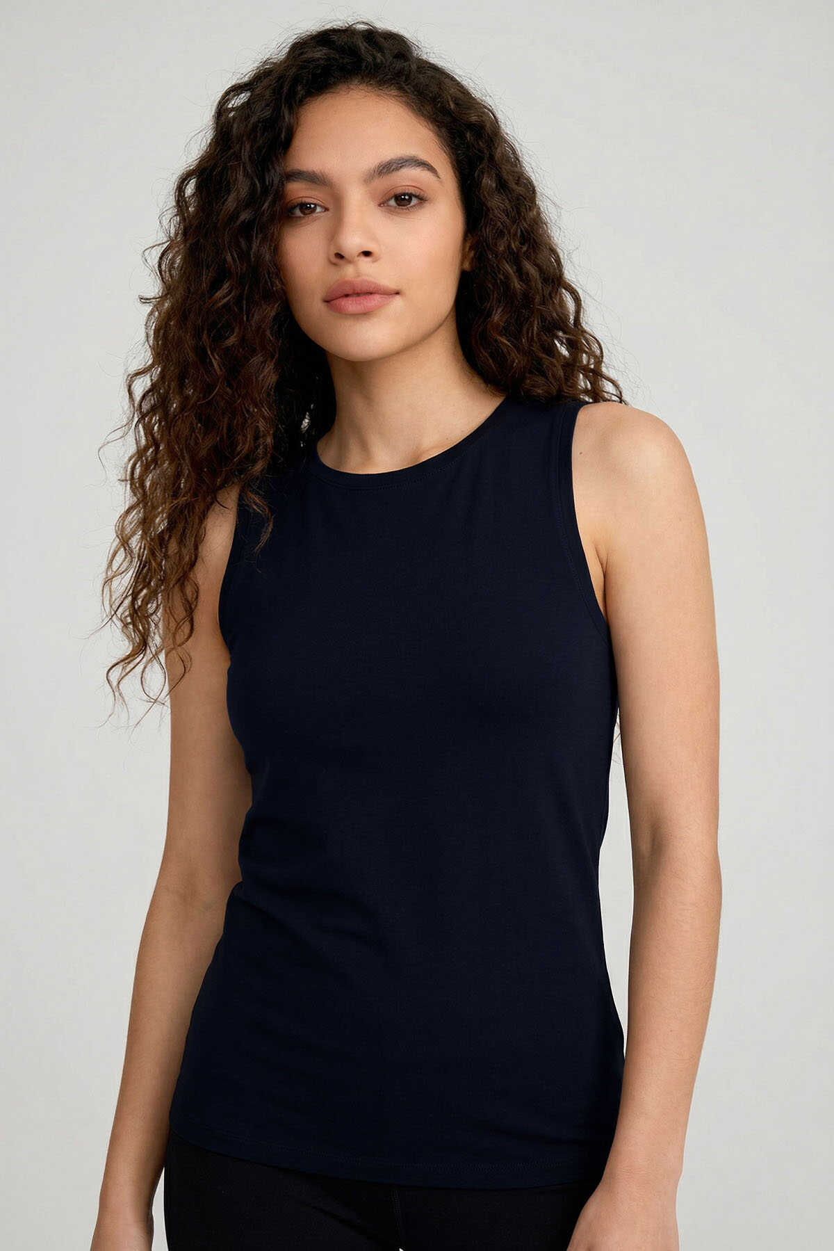Tommylife Toptan Lacivert Slim Fit Basic O Yaka Sıfır Kol Kadın Atlet - 97313