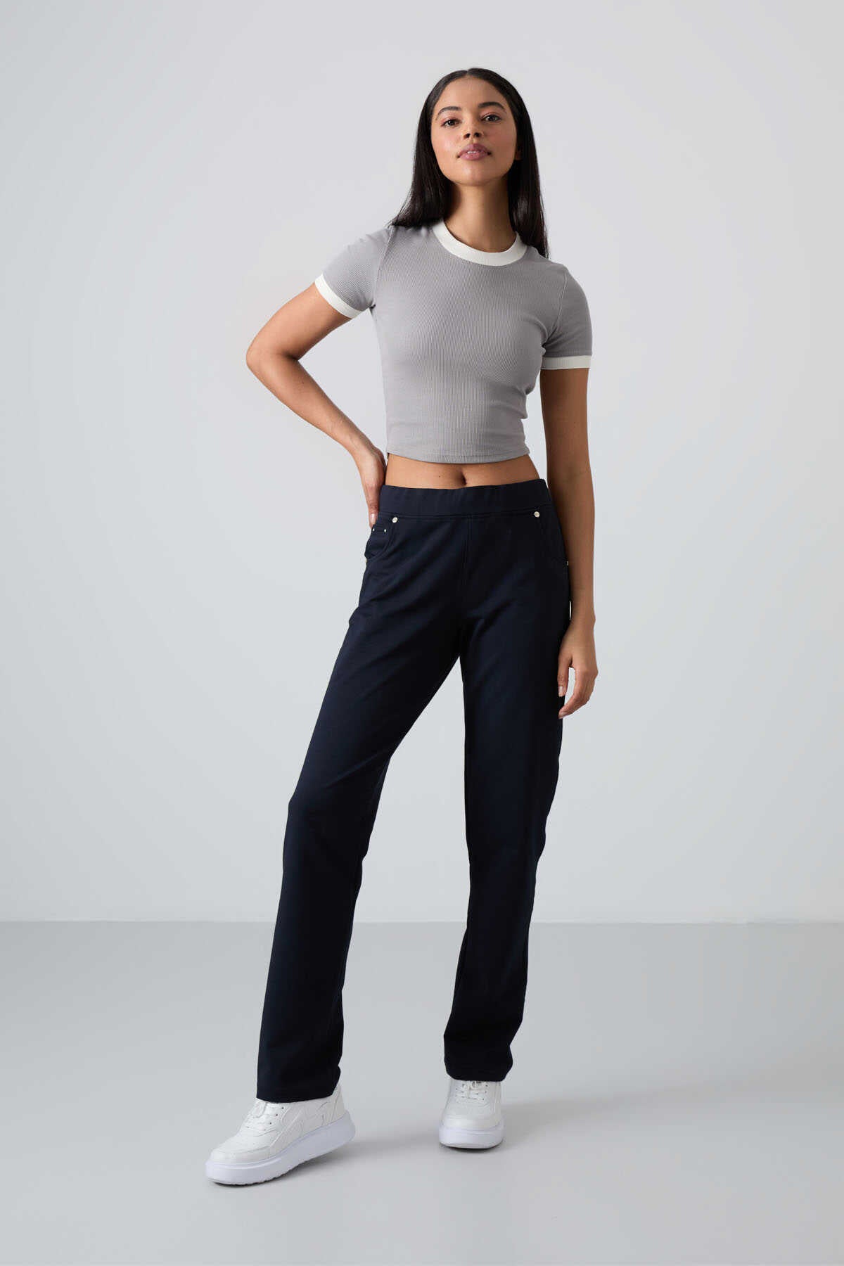 Tommylife Toptan Albastru Inchis Piatra Detalii Buzunar Confort Forma Clasic Picior Femeie Trening Fusta - 94007