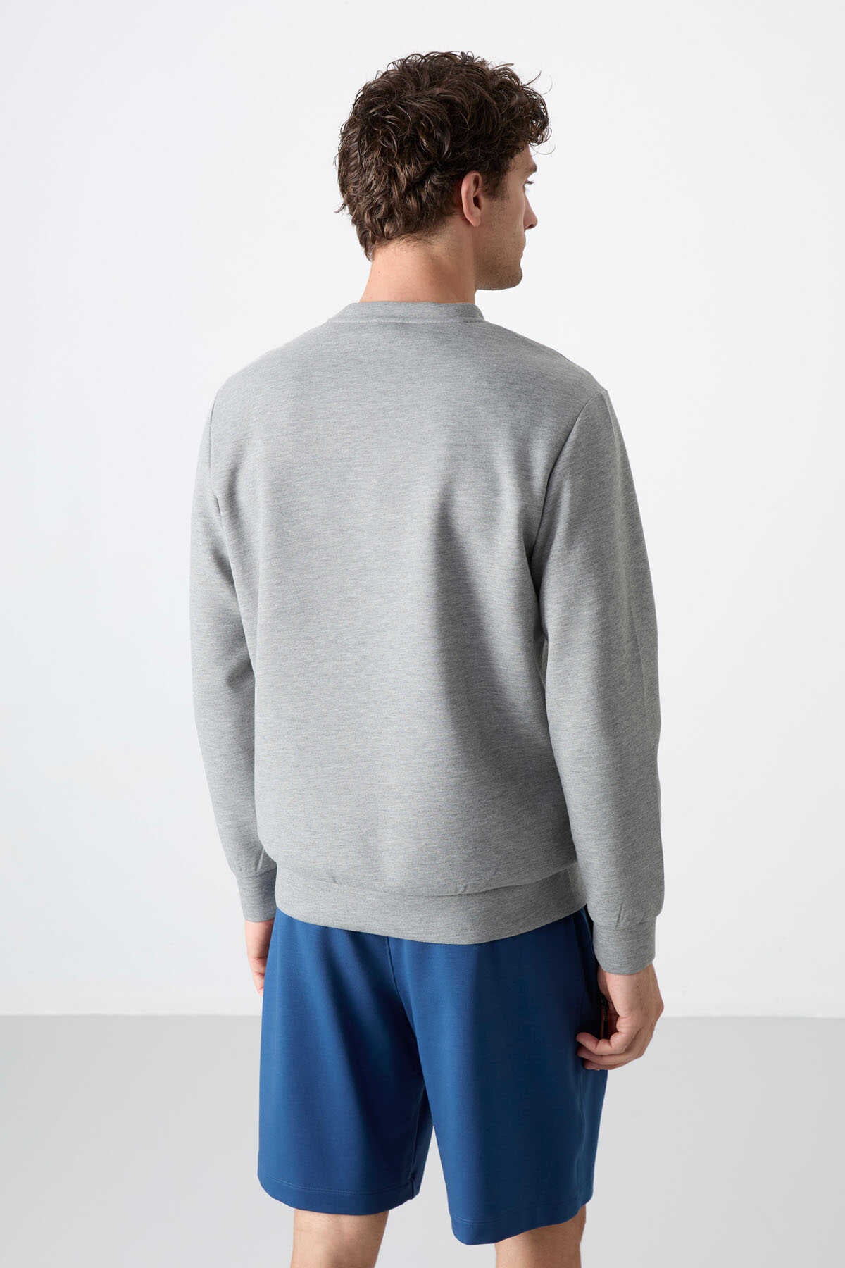 Tommylife Toptan O Yaka Rahat Form Basic Erkek Sweatshirt 88053 Gri Melanj