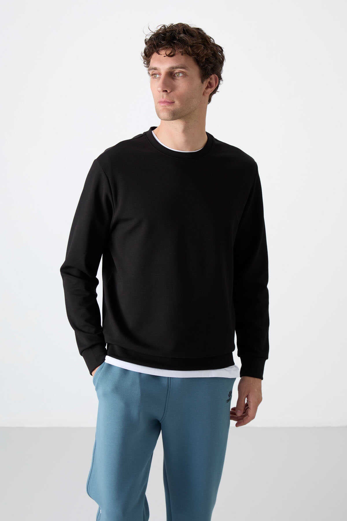 Tommylife Toptan O Yaka Rahat Form Basic Erkek Sweatshirt 88053 Siyah