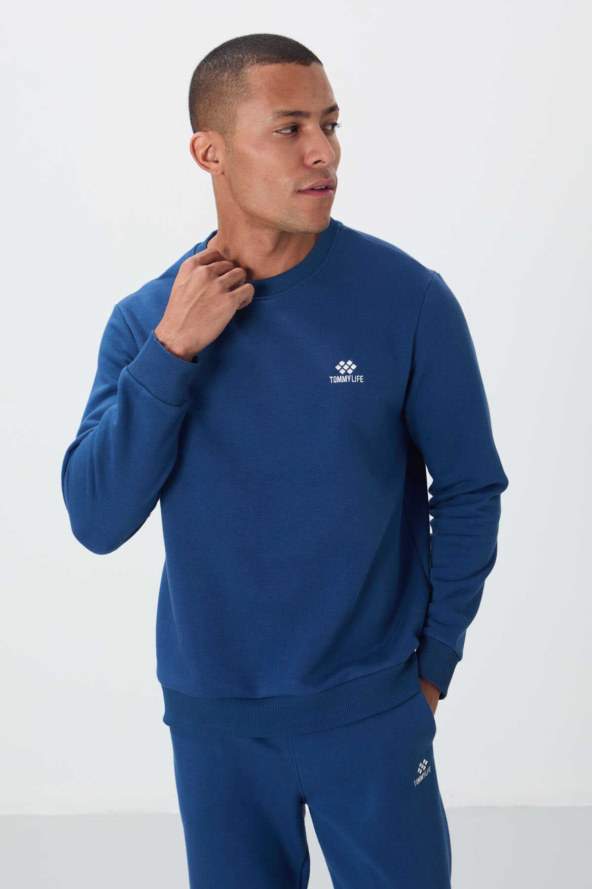 Set trening Tommylife Wholesale Casual Fit Basic pentru bărbați 85265 Parlament