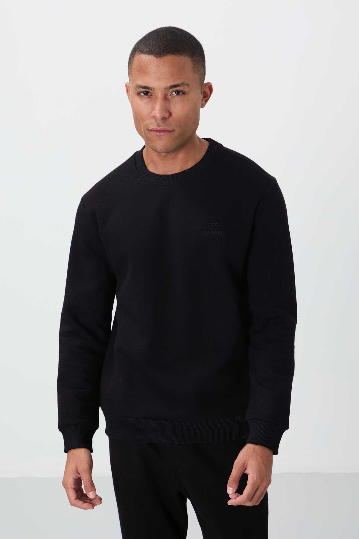Tommylife Toptan Rahat Kalıp Basic Erkek Eşofman Takım 85265 Siyah