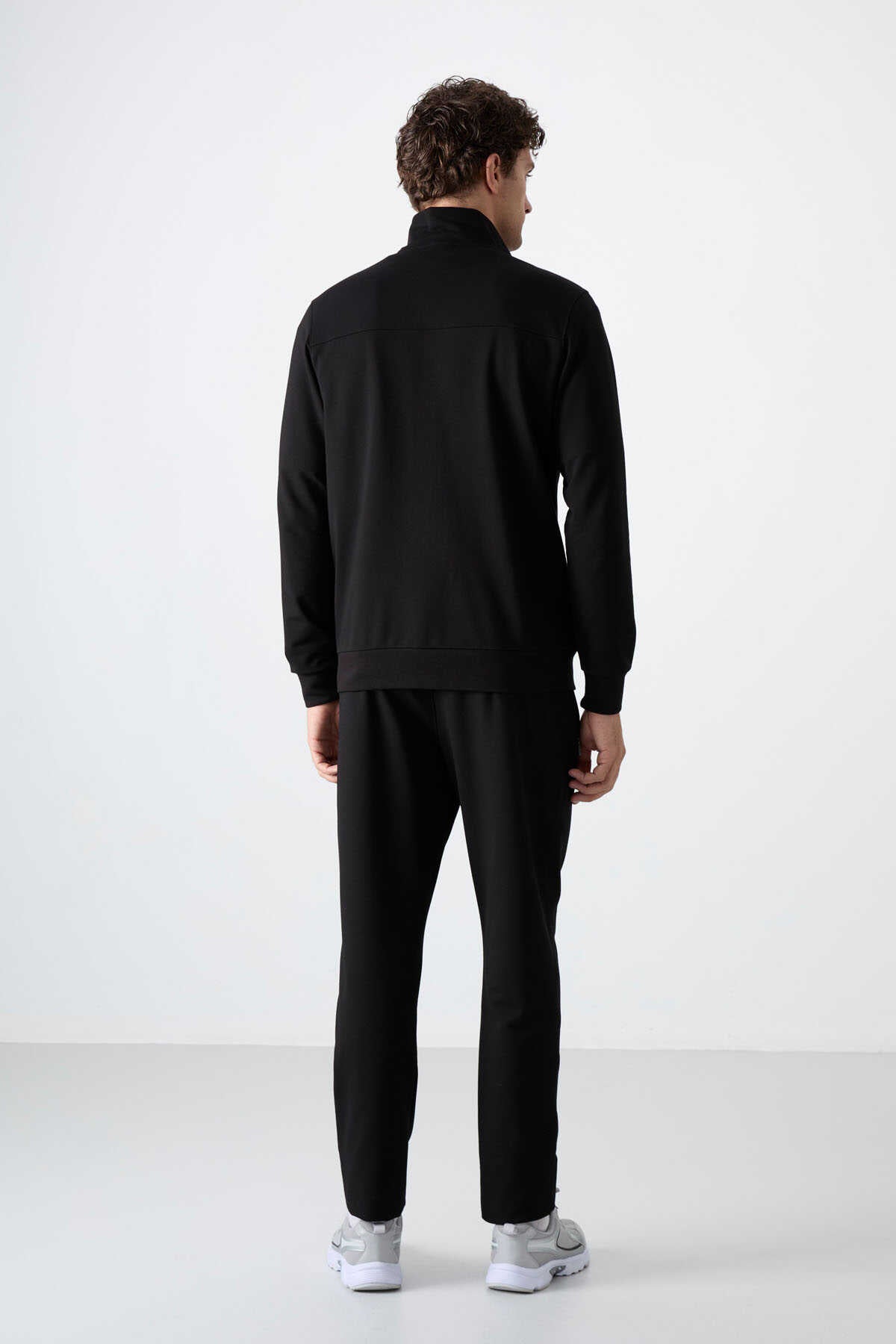 Tommylife Wholesale Trening cu fermoar și croială relaxată pentru bărbați 85072 Negru