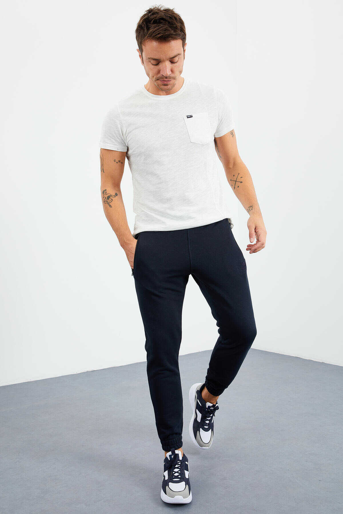 Tommylife Toptan Rahat Kalıp Jogger Erkek Eşofman Alt 84856 Lacivert