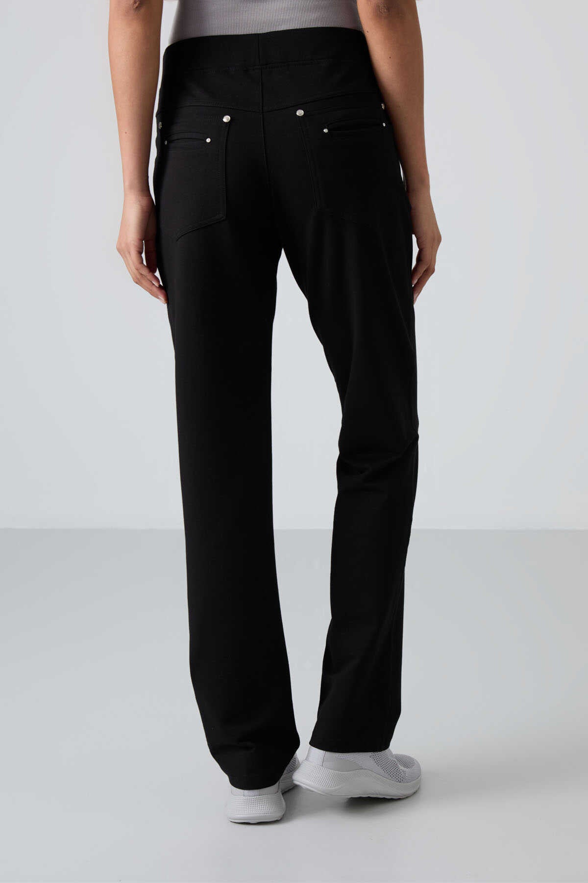 Tommylife Toptan Negru Piatra Detalii Buzunar Confort Forma Clasic Picior Femeie Trening Fusta - 94007