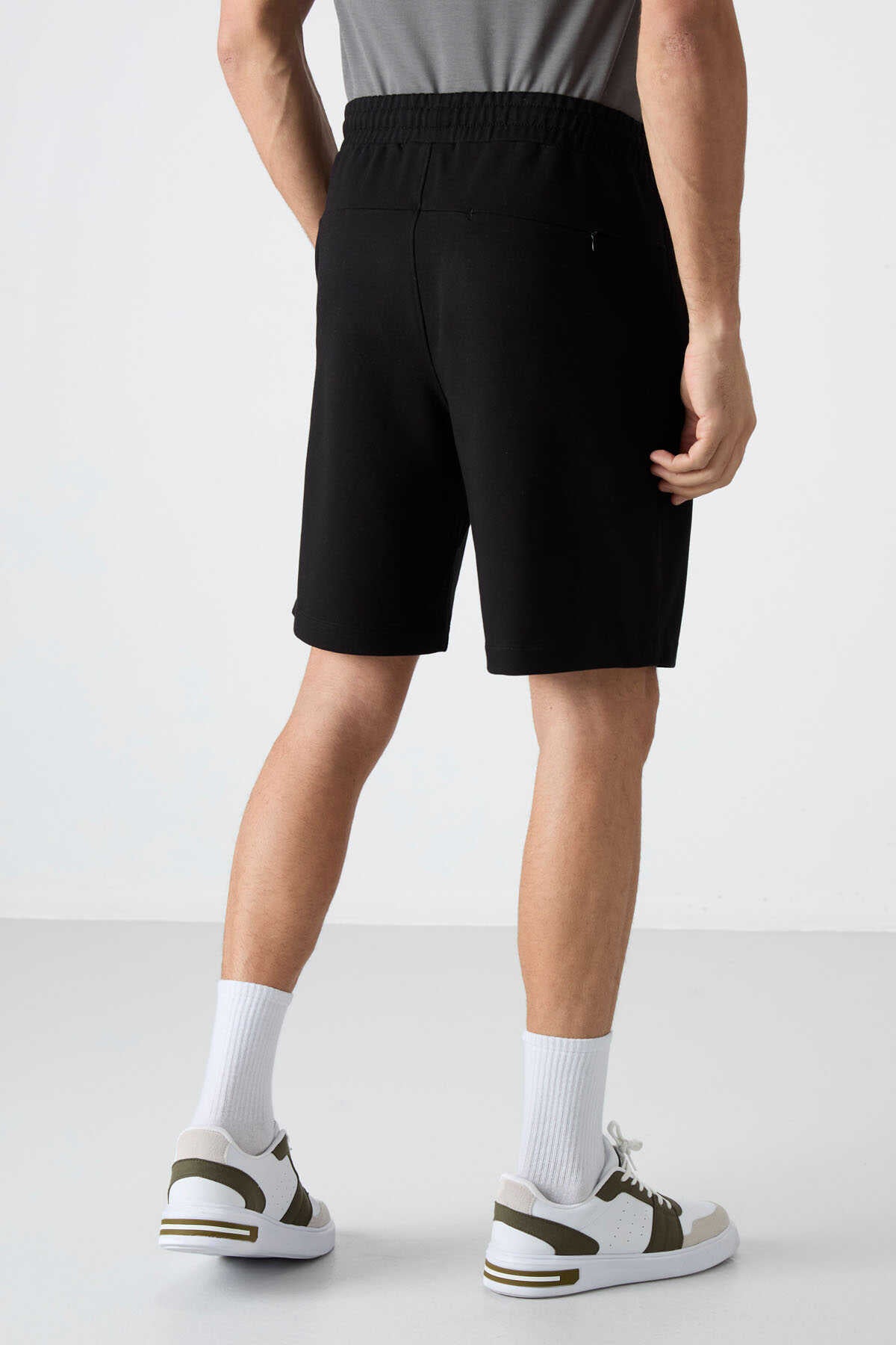 Tommylife Toptan Standart Kalıp Basic Erkek Şort 81136 Siyah