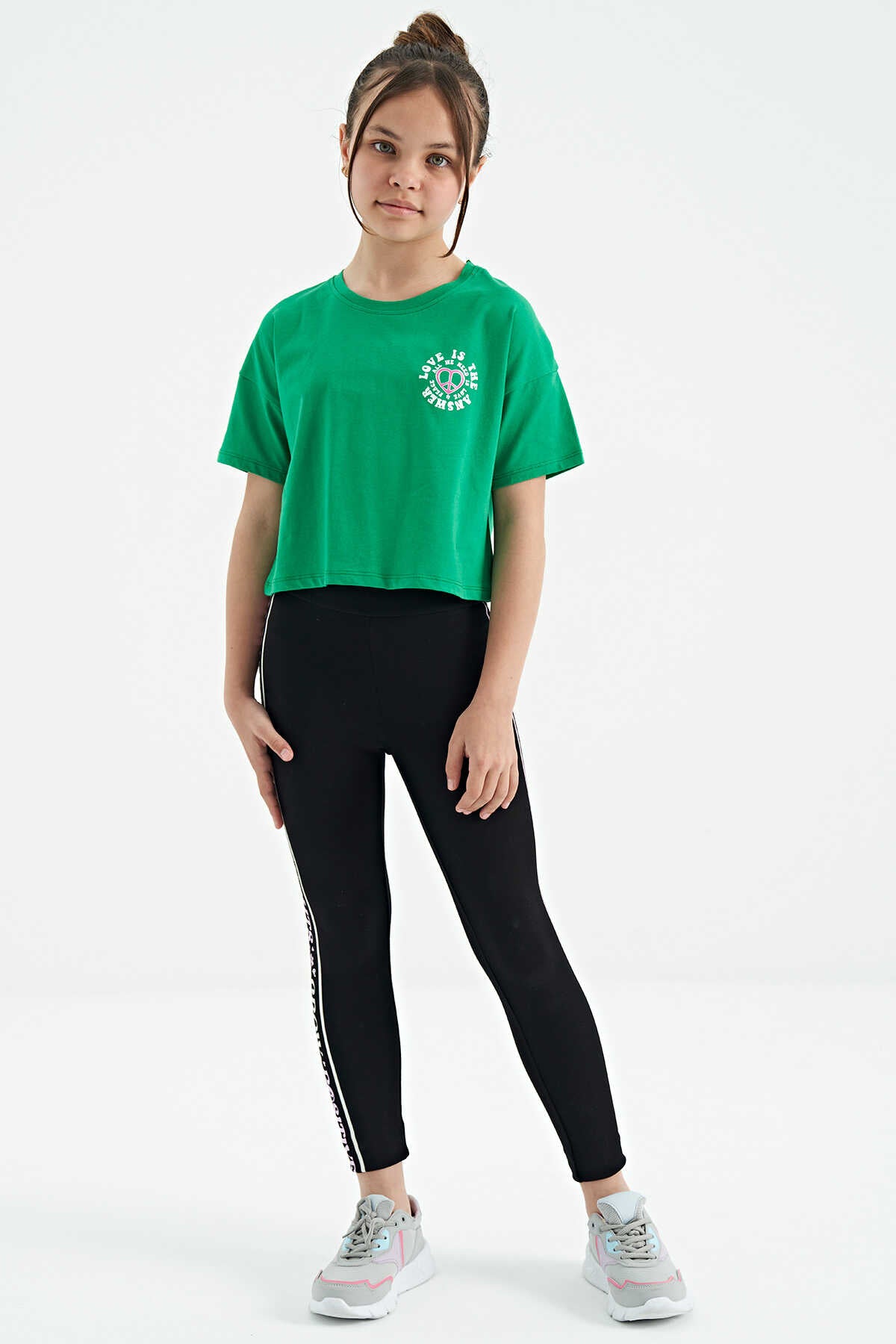 Tommylife Toptan Yeşil Ön Arka Baskılı O Yaka Düşük Omuz Oversize Kısa Kollu Kız Çocuk T-Shirt - 75126