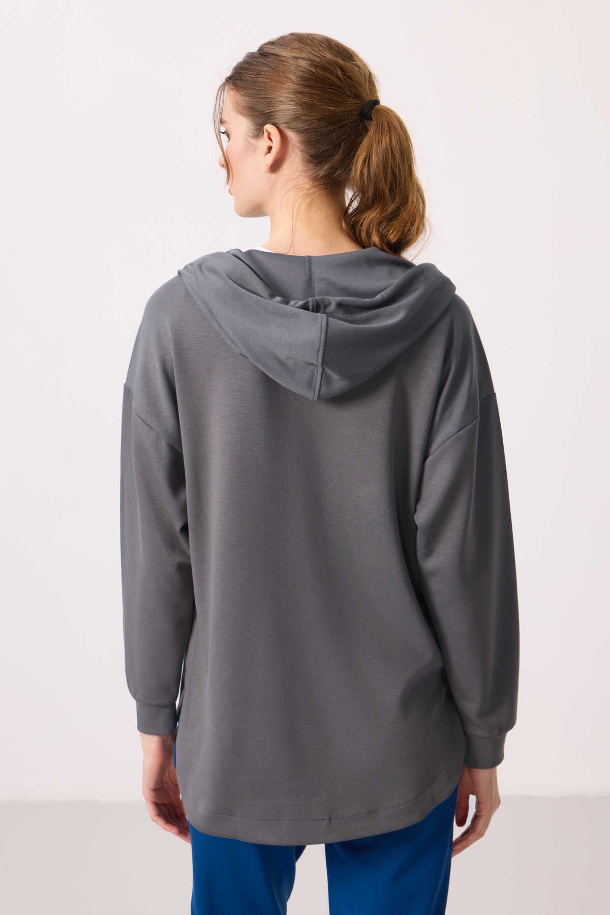 Tommylife Toptan Pufos Texturat Gluga Oversize Femeie Tunica Sweatshirt - 97302 Gri Inchis