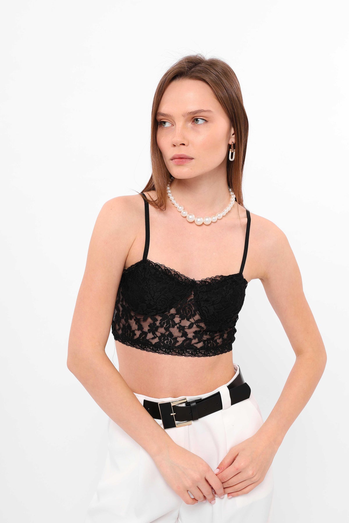 En Gros Bralet Dantelat Negru