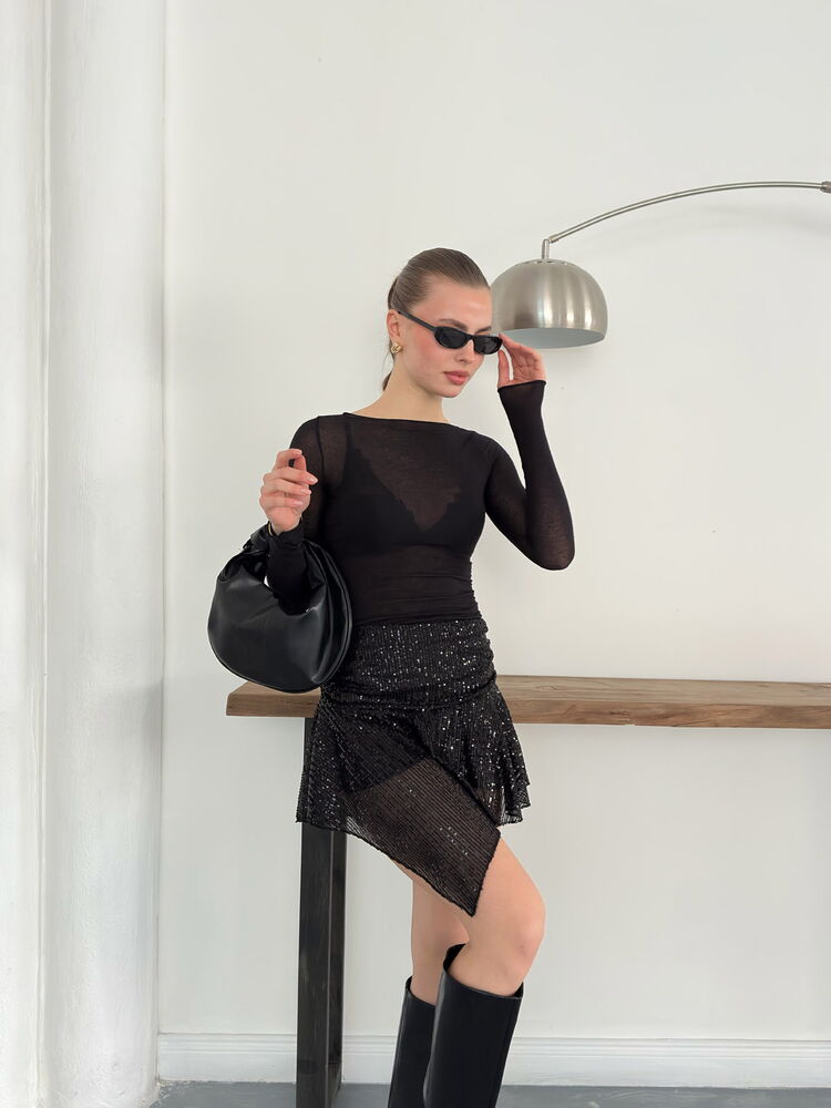 Topshow | Sequin Asymmetrical Skirt - Black | D2932