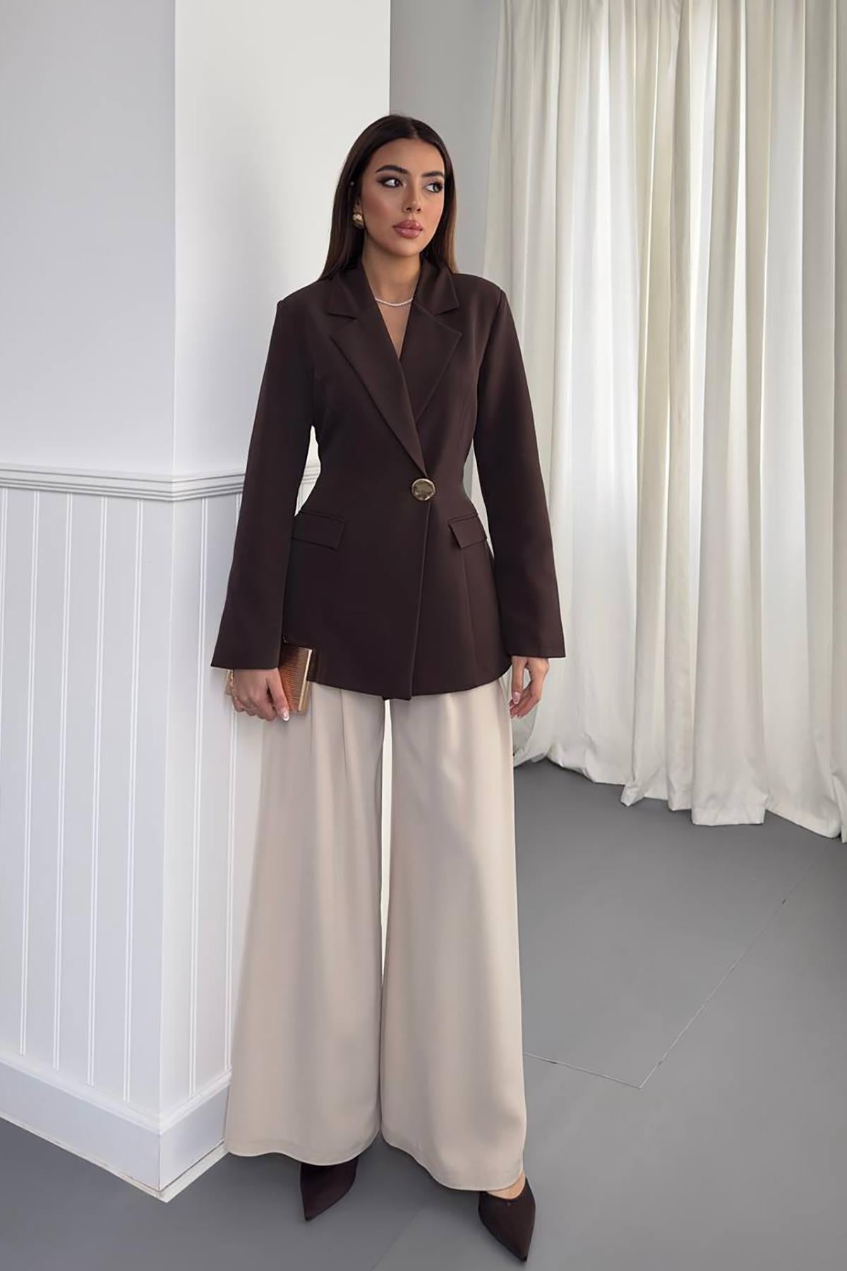Kahverengi Belden Oturtmalı Blazer Ceket