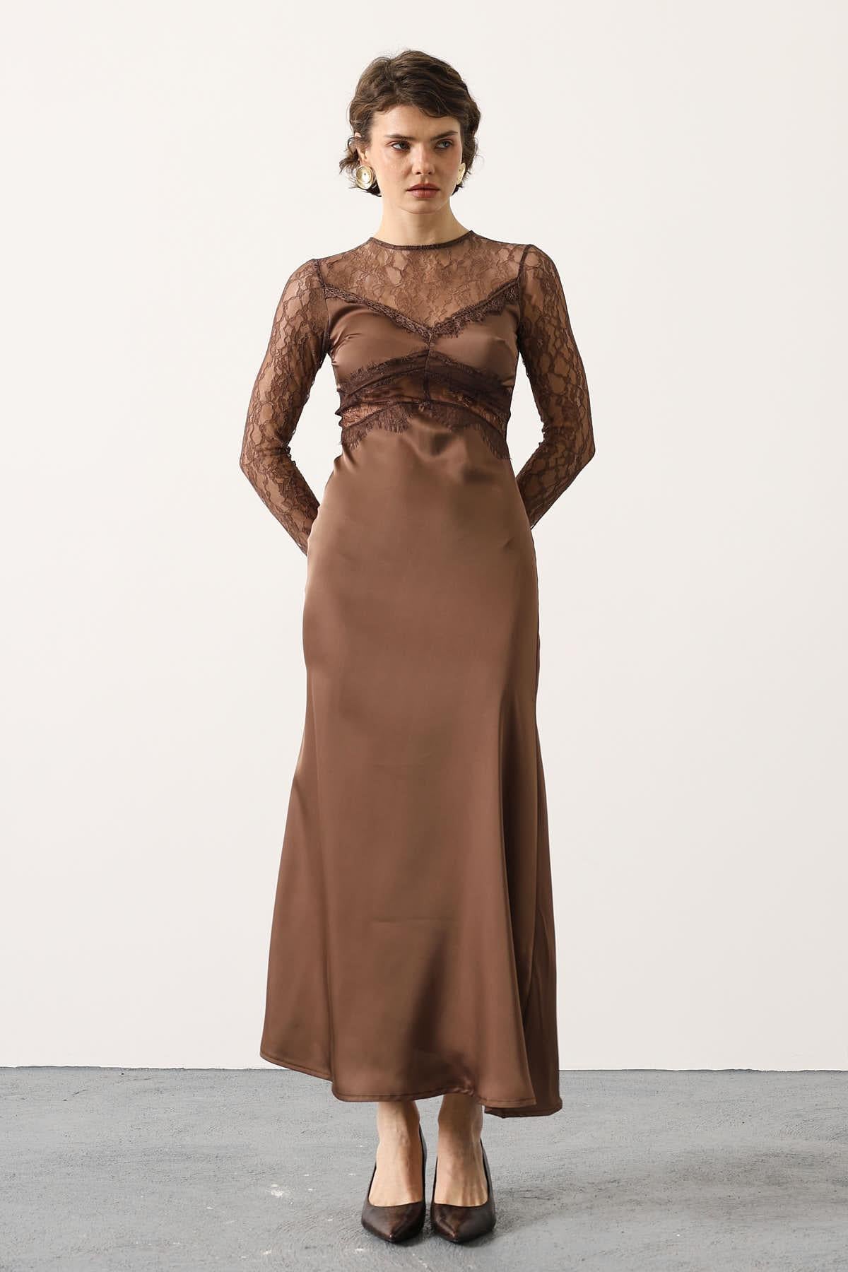 ROCHIE CU DANTELĂ - Maro