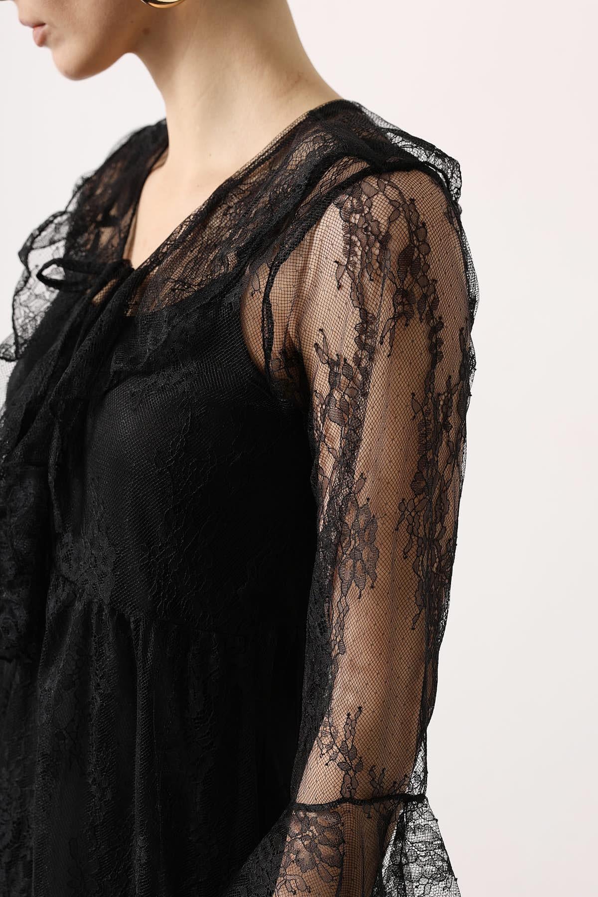 ROCHIE DIN DANTELĂ - Negru