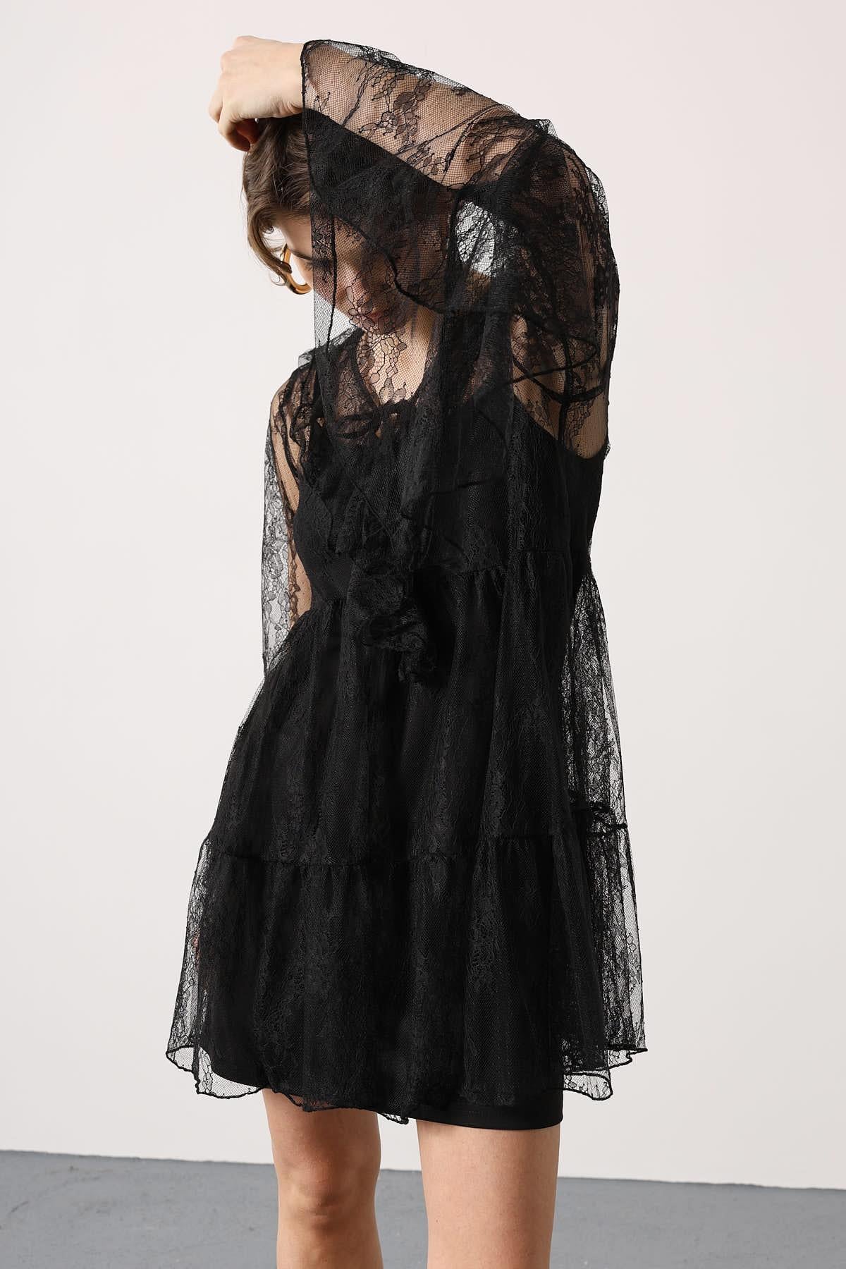 ROCHIE DIN DANTELĂ - Negru