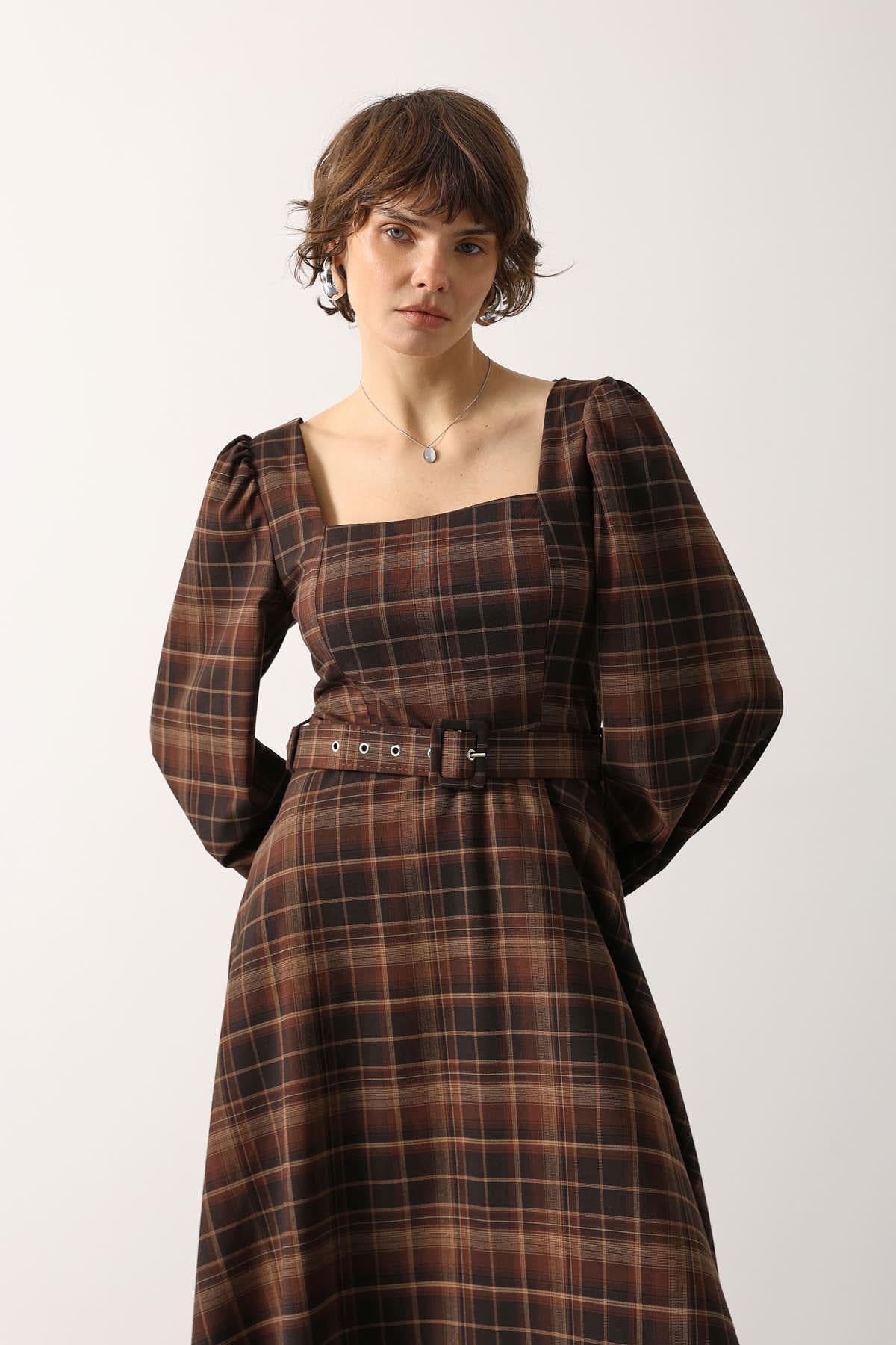 ROCHIE ECOZALÁ CU GULER PĂTRAT ȘI CUREA - Maro-Negru