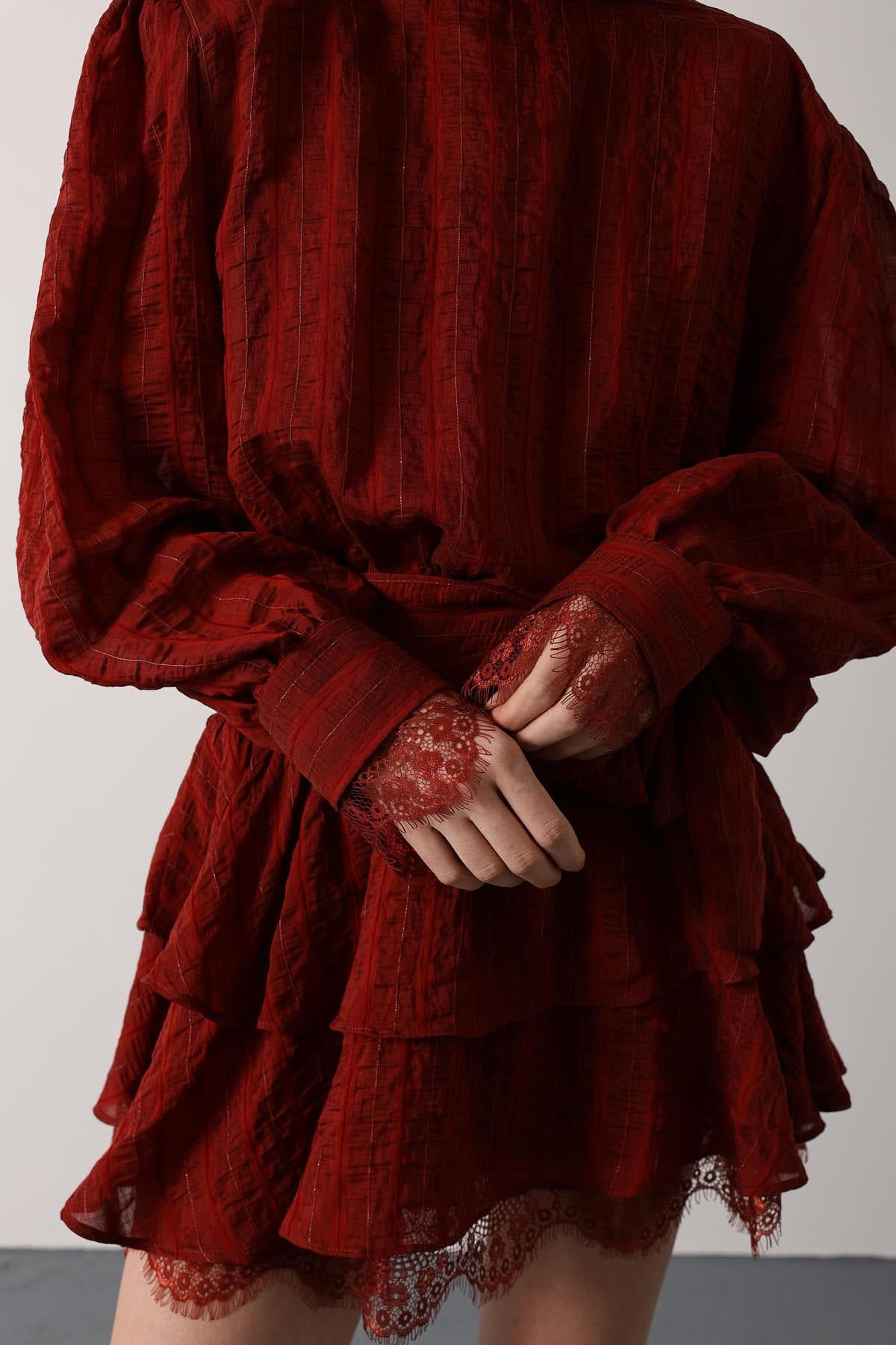 ROCHIE MINI CU DANTELĂ ȘI DUNGI - Bordo