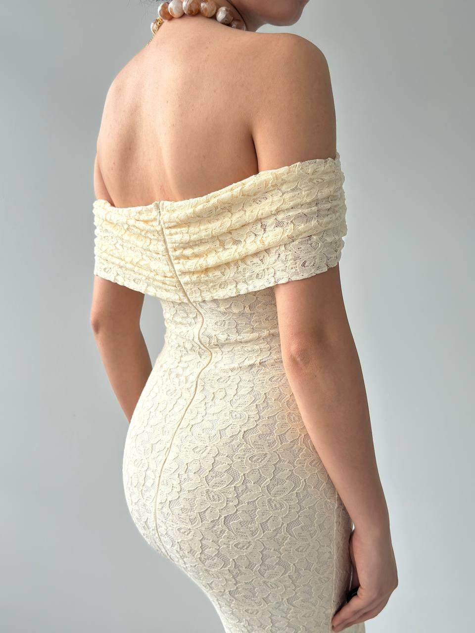Rochie fără bretele Uyef