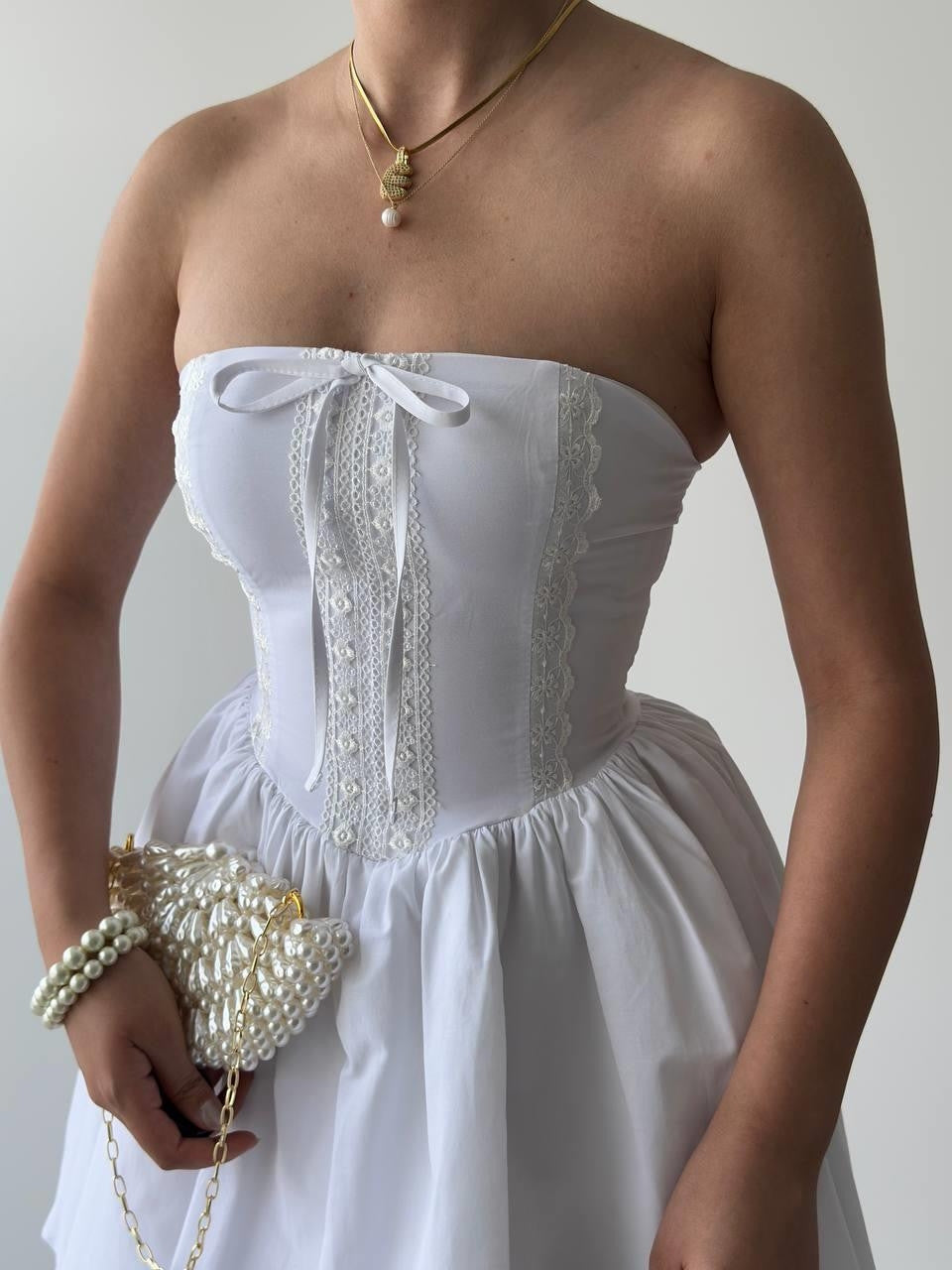 Rochie fără bretele Walf