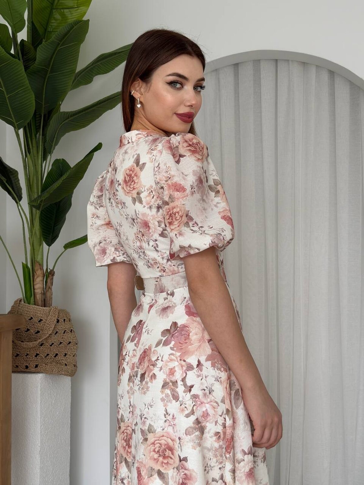 Rochie Woly cu detalii la talie