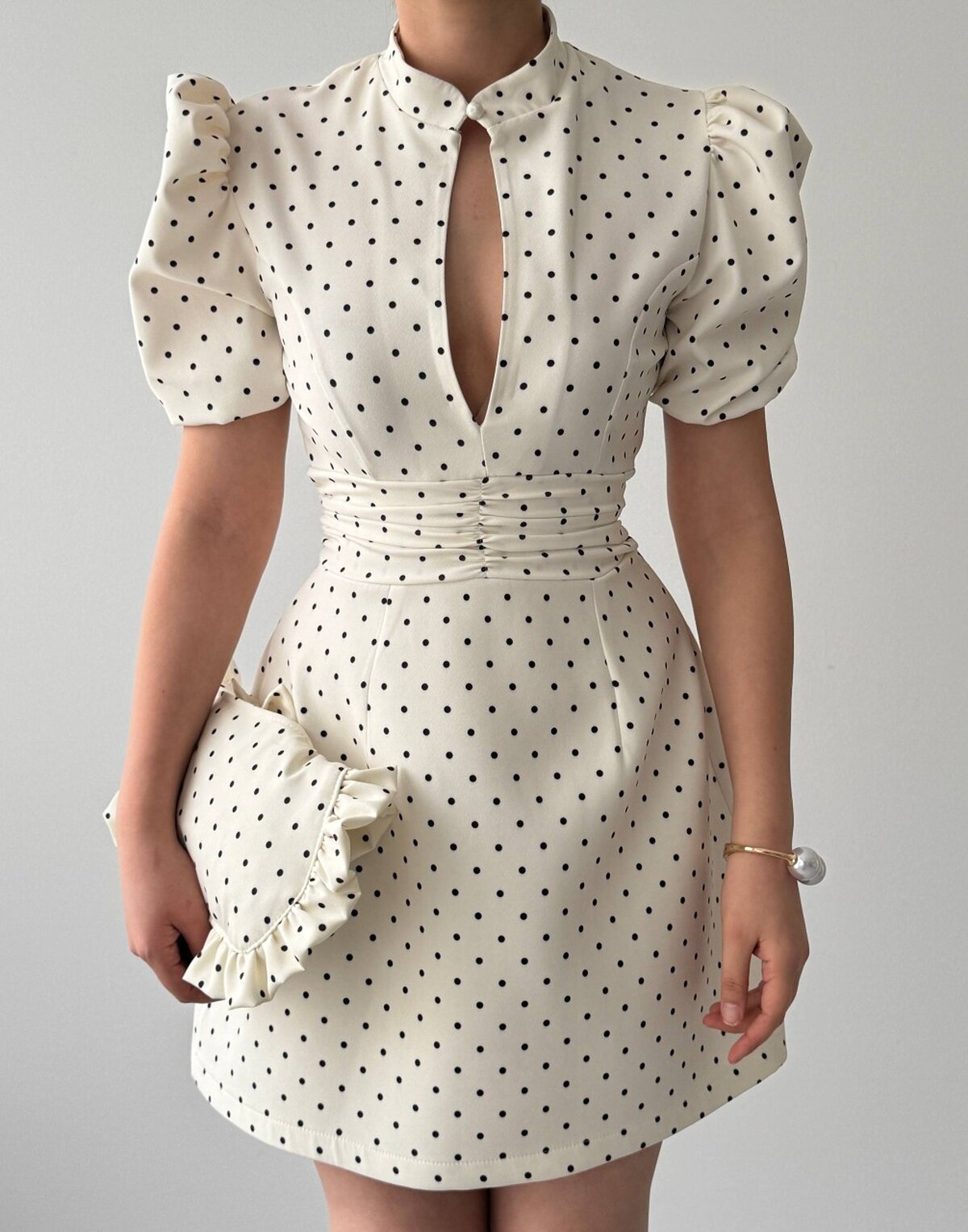 Yues Cut Out Detaylı Elbise