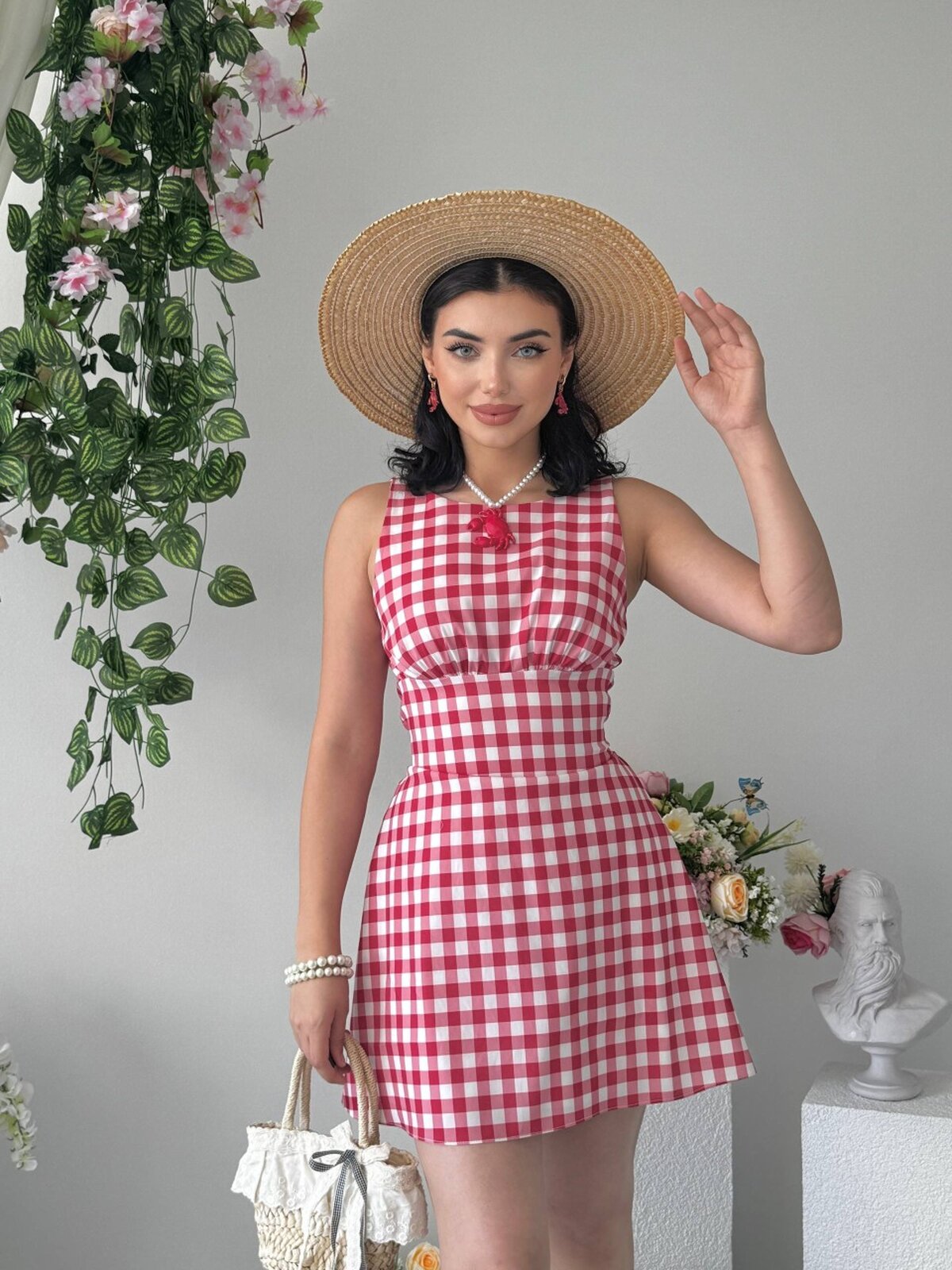 Yujas Rochie cu detaliu tip nod