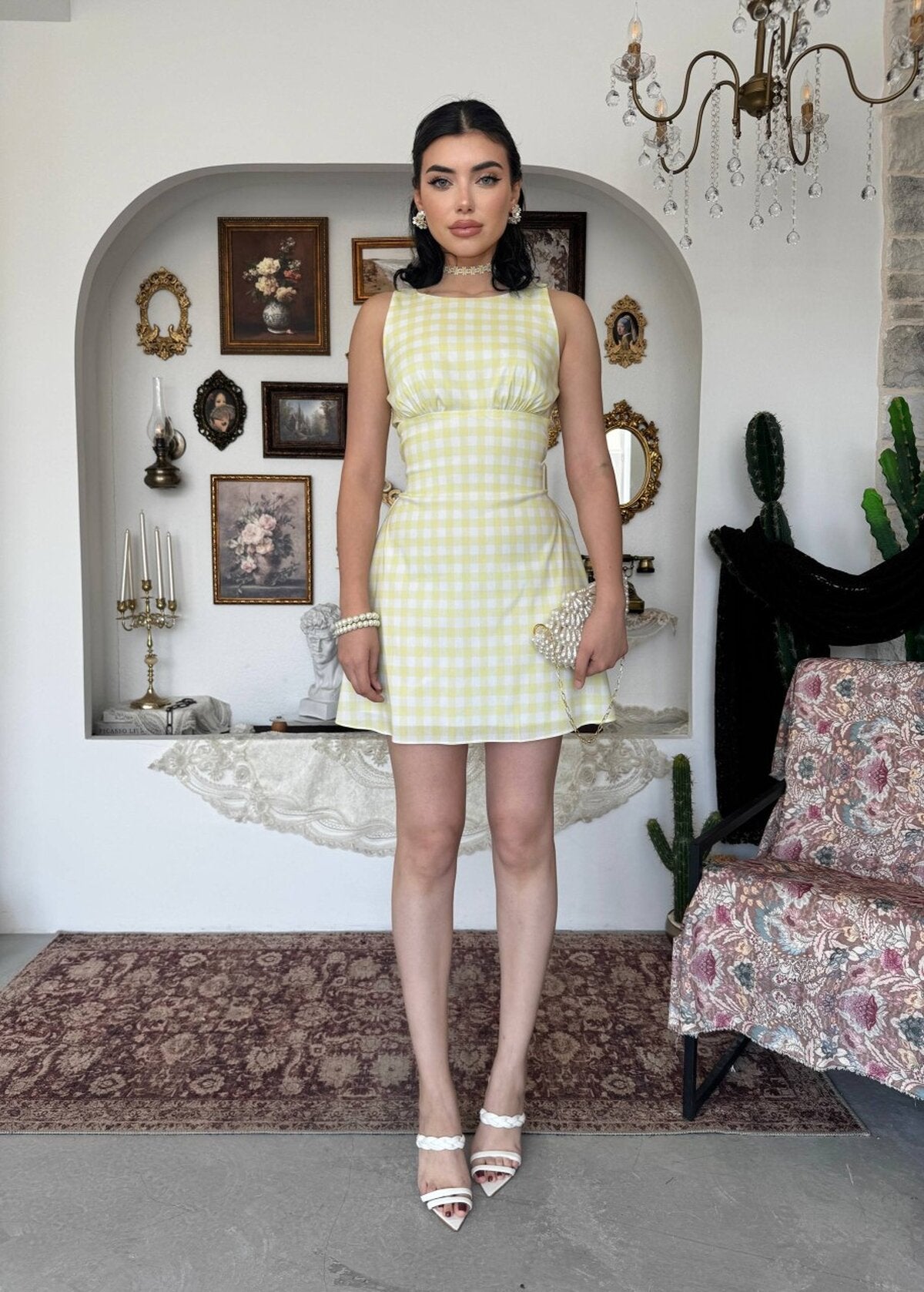 Rochie cu detalii petrecute Yujas