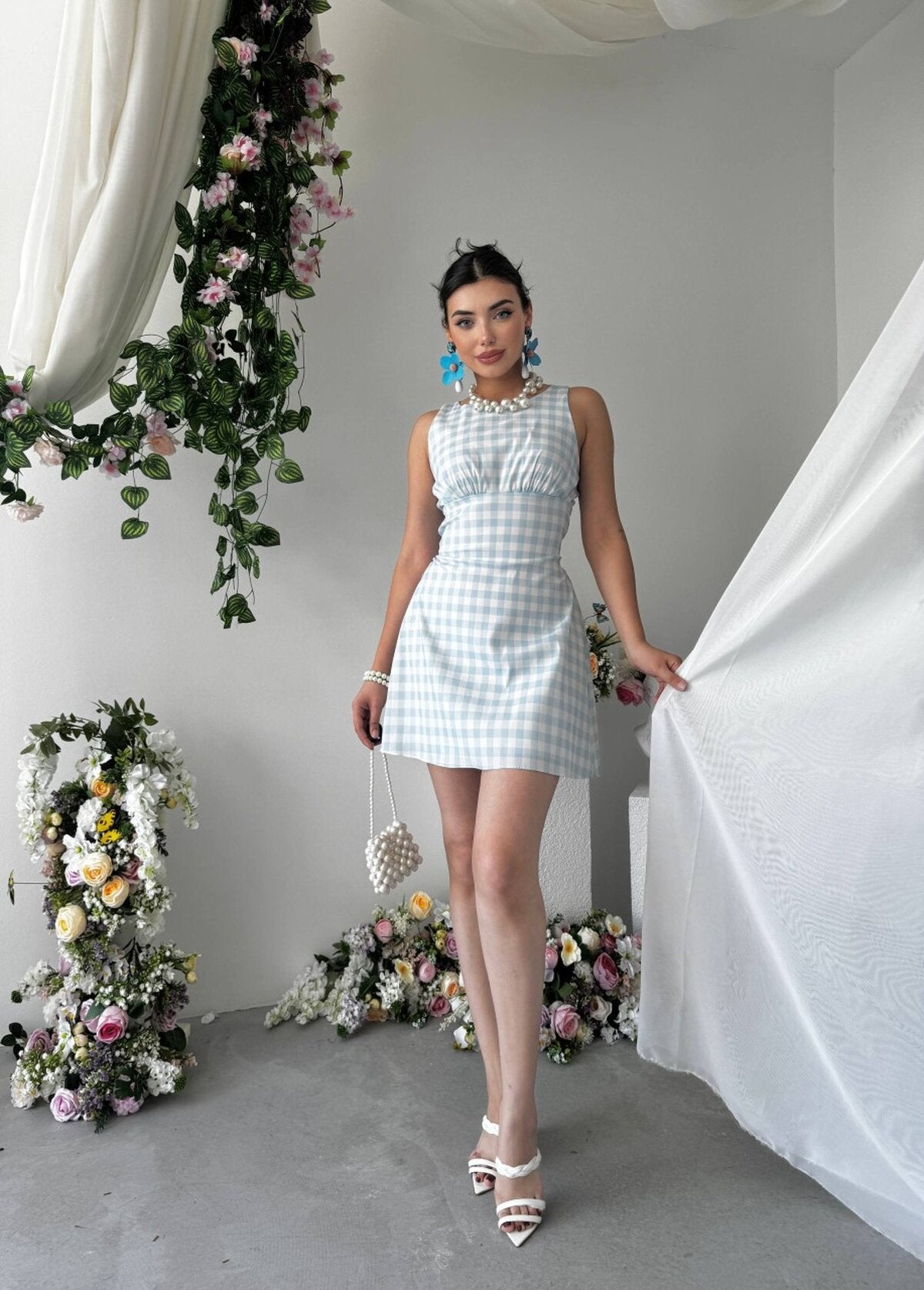 Rochie Yujas cu detalii de legare