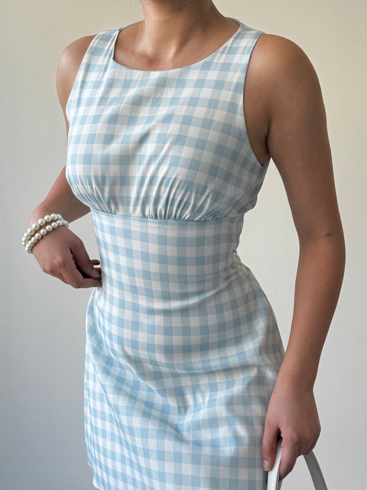 Rochie Yujas cu detalii de legare