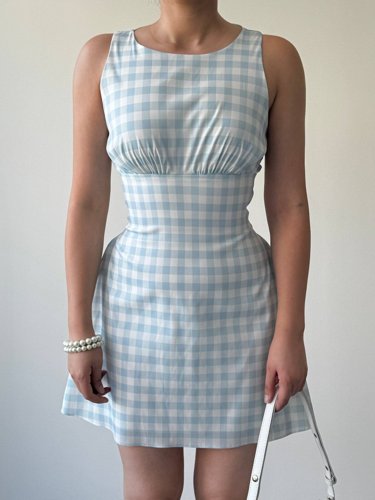 Rochie Yujas cu detalii de legare