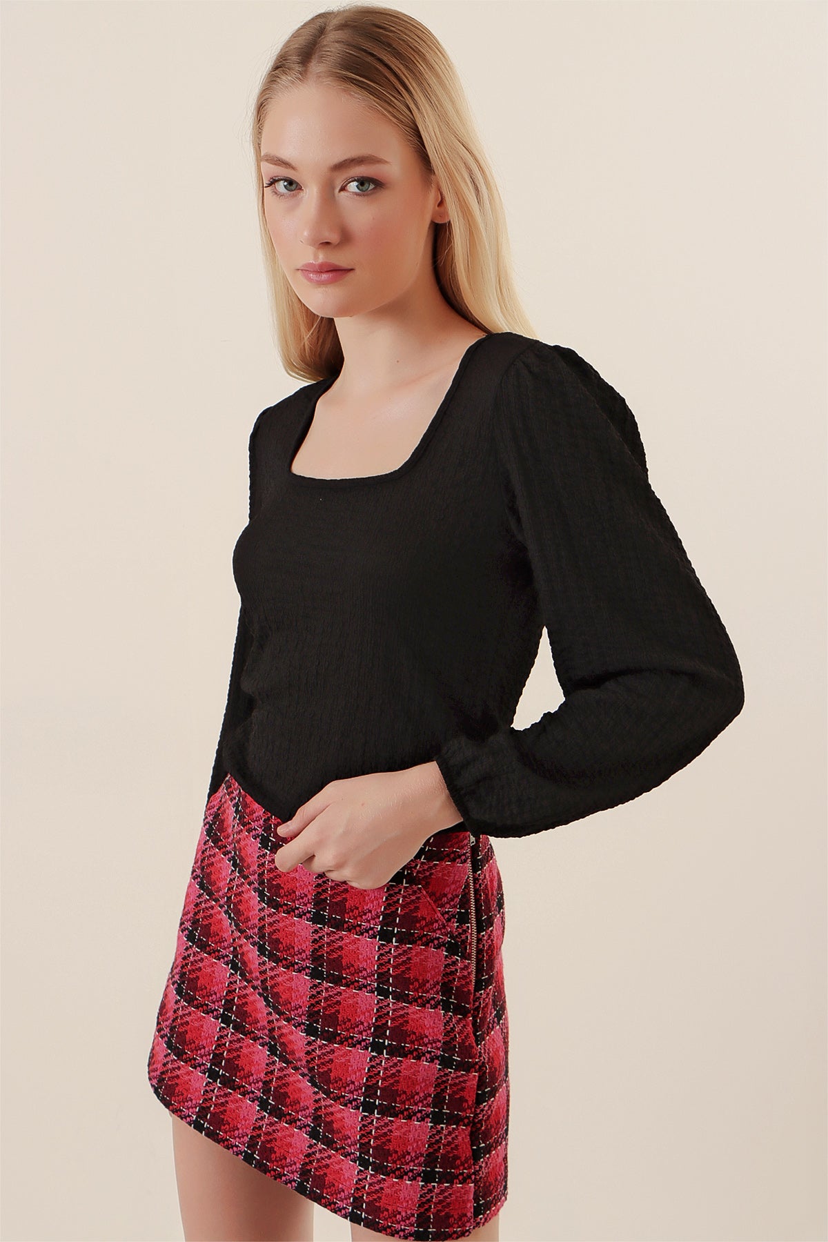0442 Bluză cu Mâneci Lungi - Negru