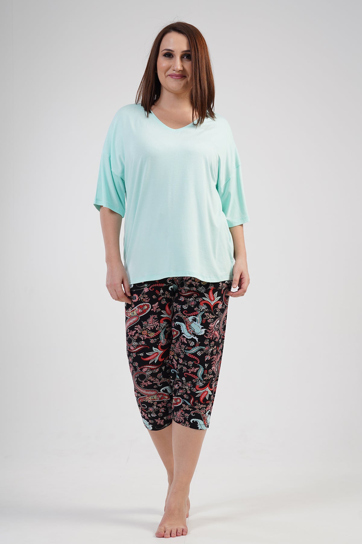 SET CAPRI DE DAMĂ LYC WORTEKS XXL, CU DECOLTEU ÎN V, UMERI CĂZUȚI, MÂNECĂ SCURTĂ - MINT