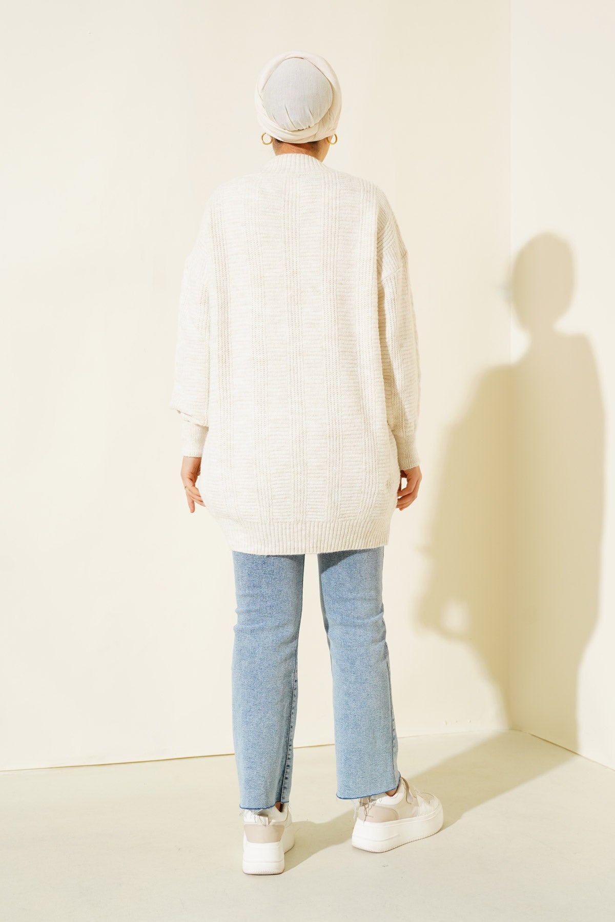 15768 Cardigan Tricotat cu Voal - A.Ecru